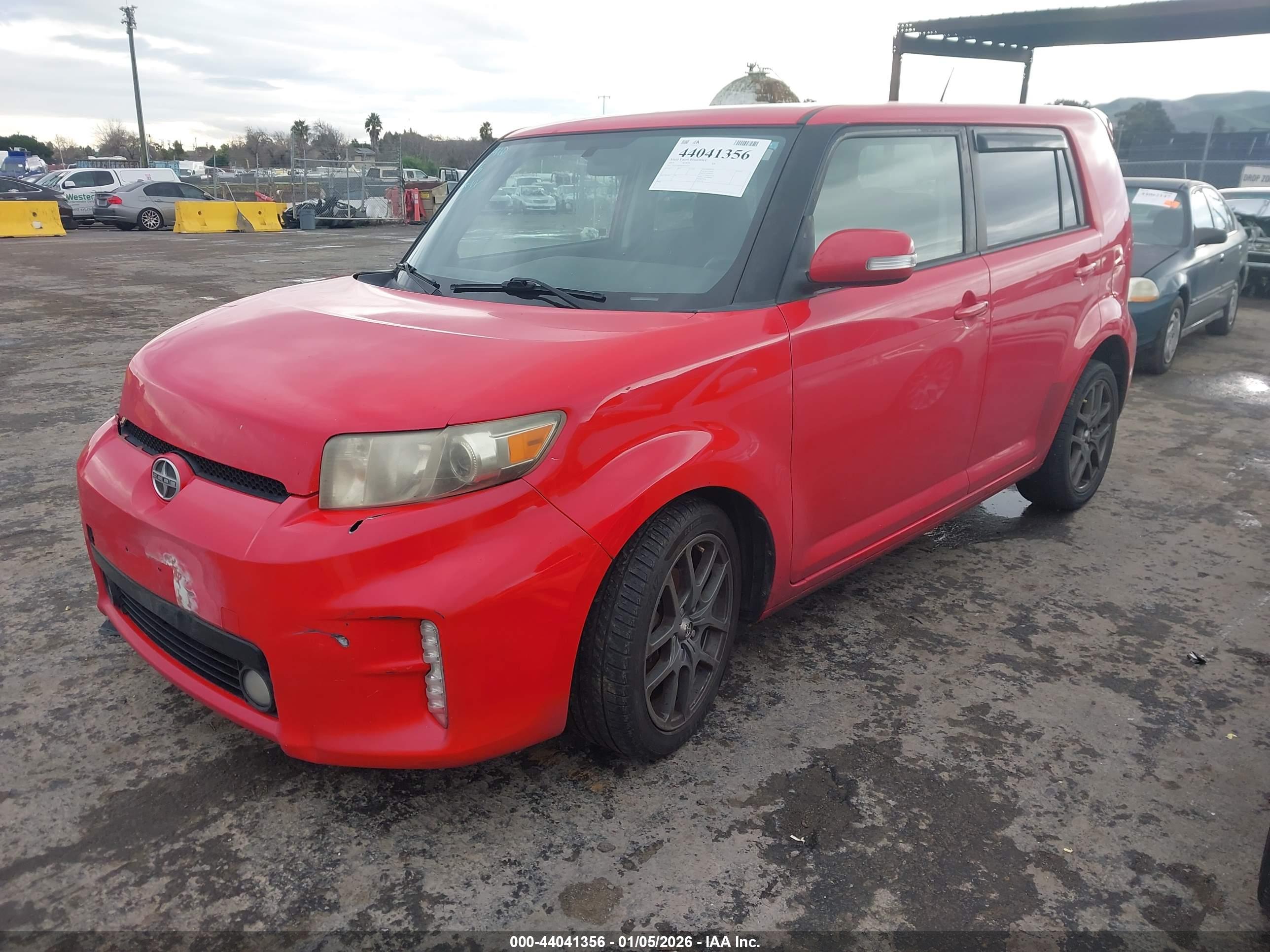 SCION XB image 2