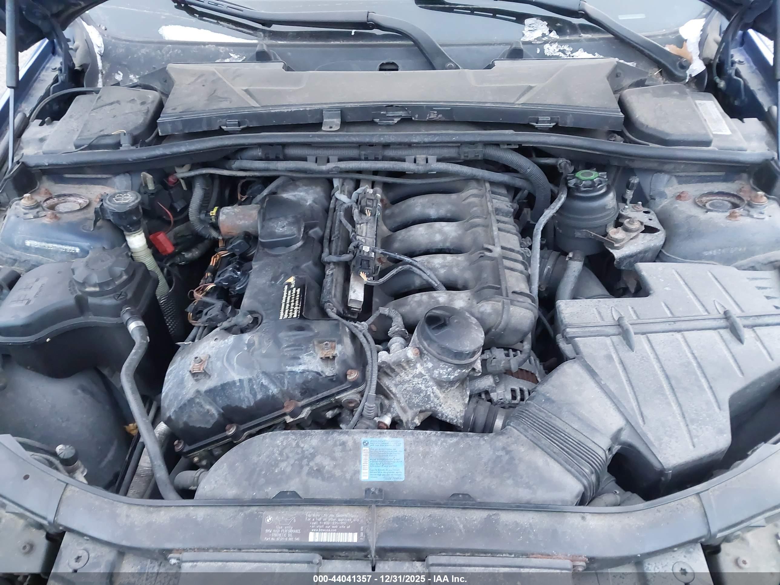 BMW 328XI image 10