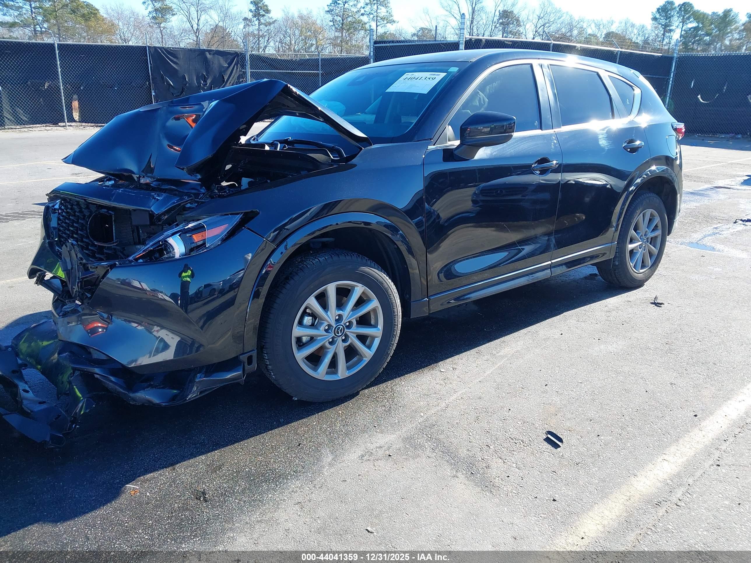 MAZDA CX-5 image 2