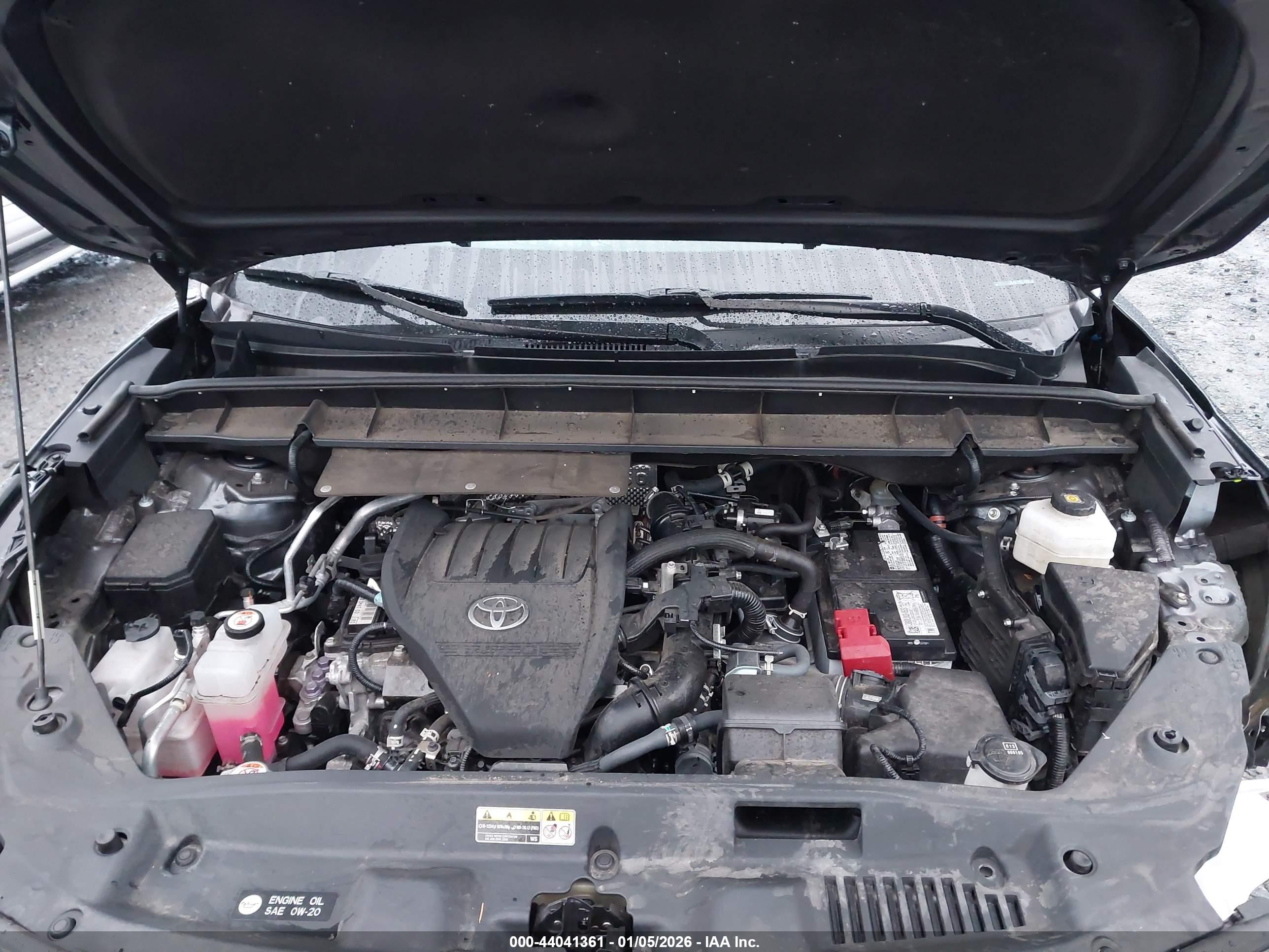 TOYOTA HIGHLANDER image 10
