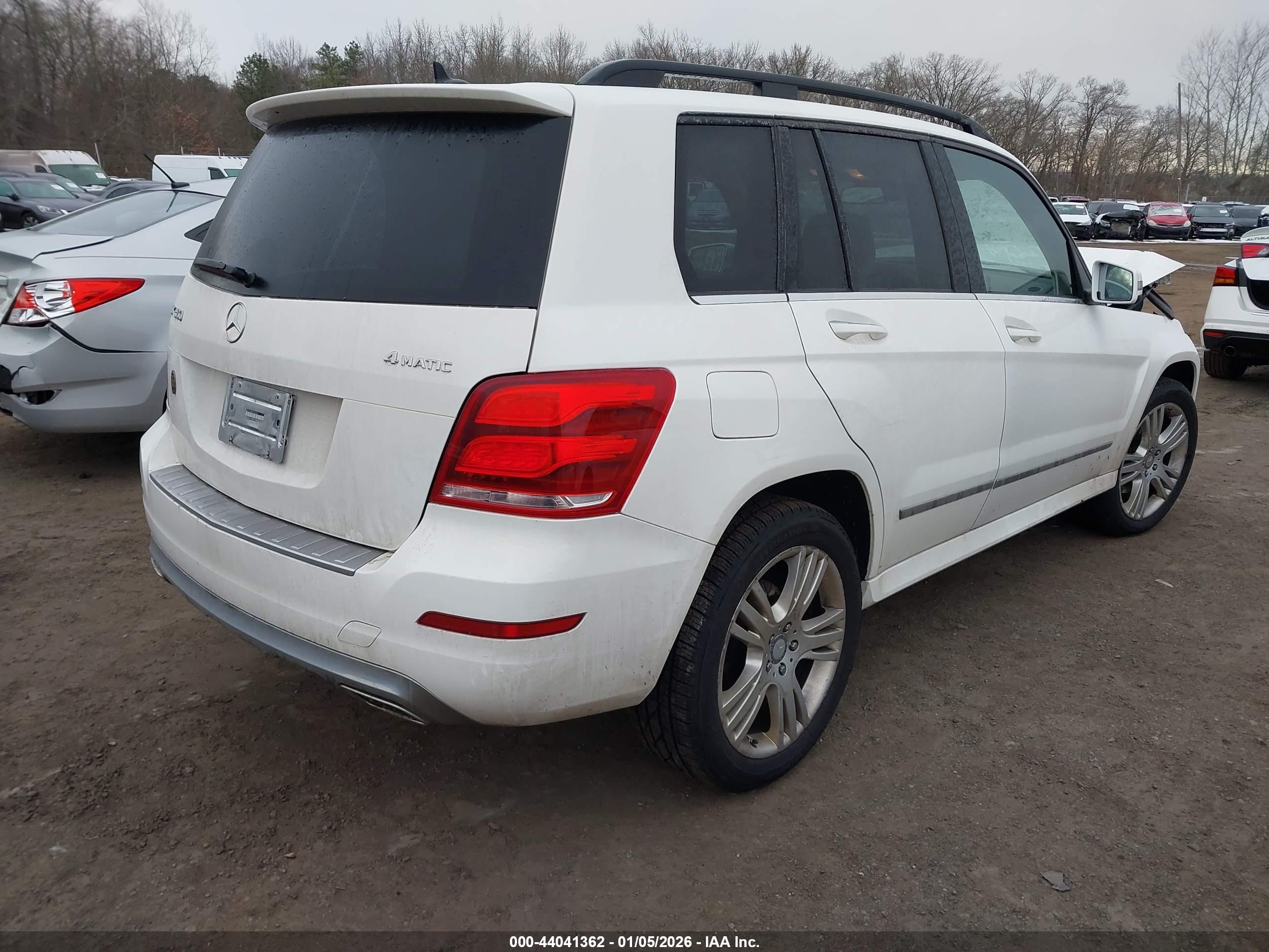 MERCEDES-BENZ GLK image 4