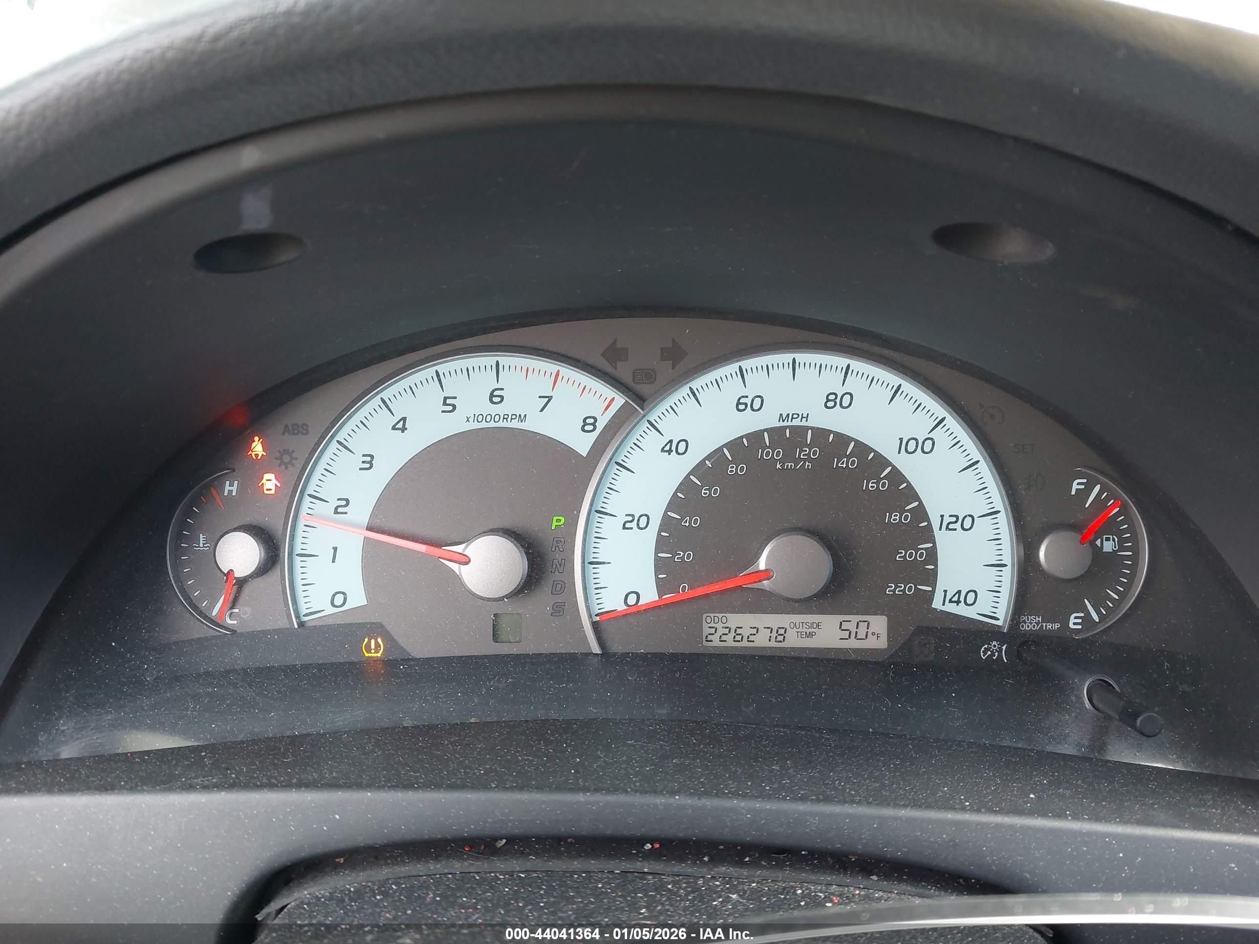 TOYOTA CAMRY image 7