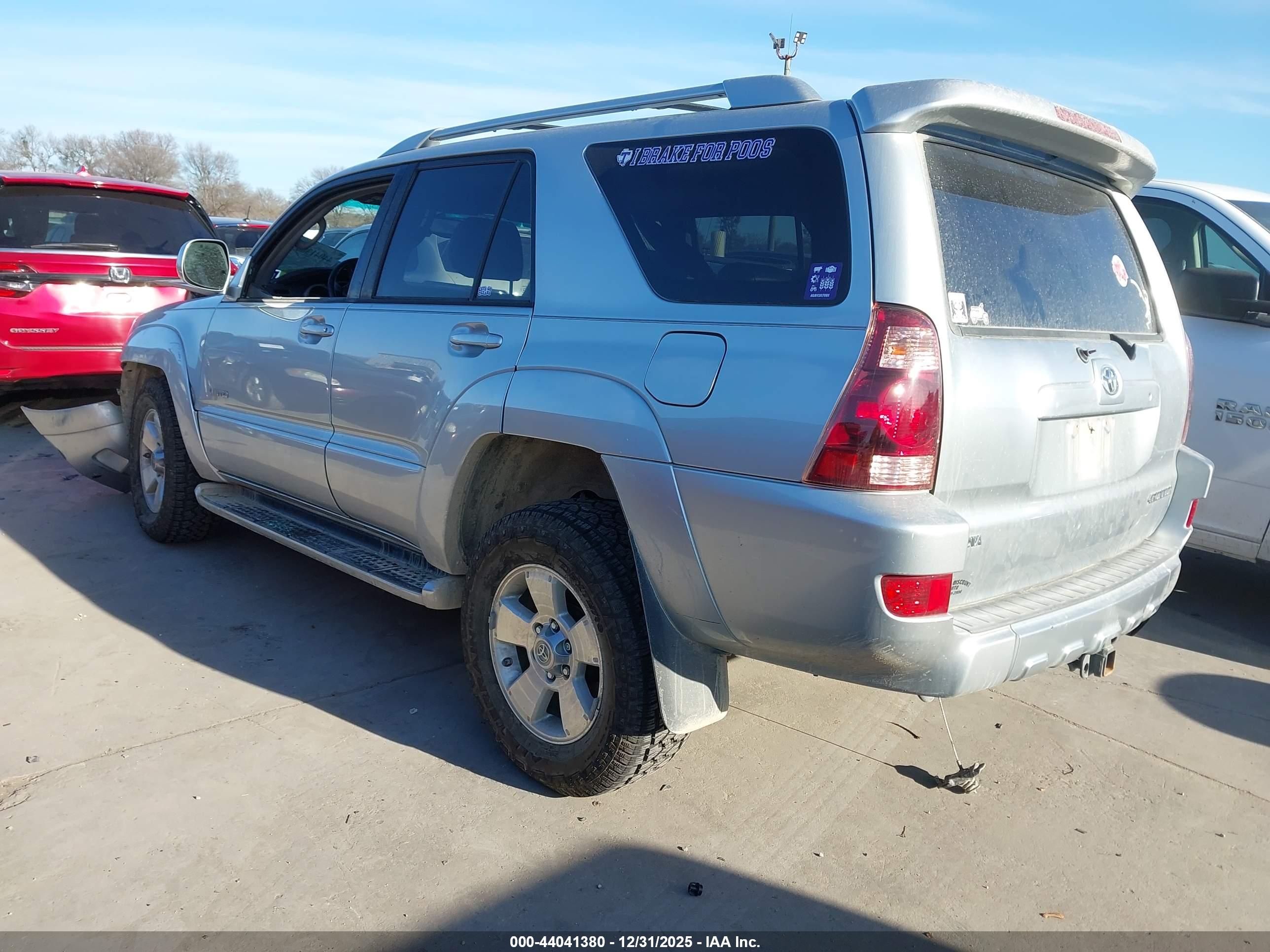 TOYOTA 4RUNNER image 3