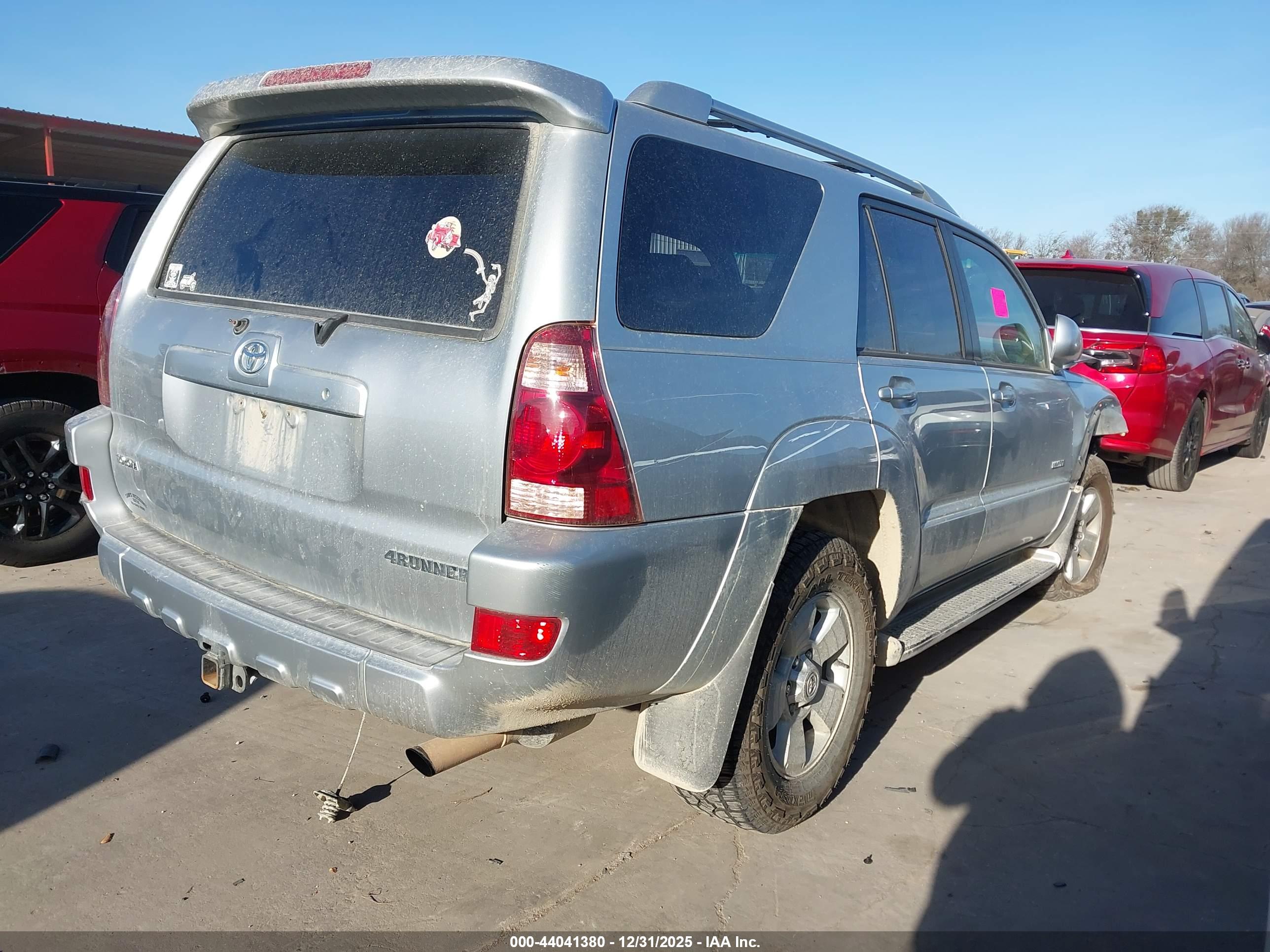 TOYOTA 4RUNNER image 4
