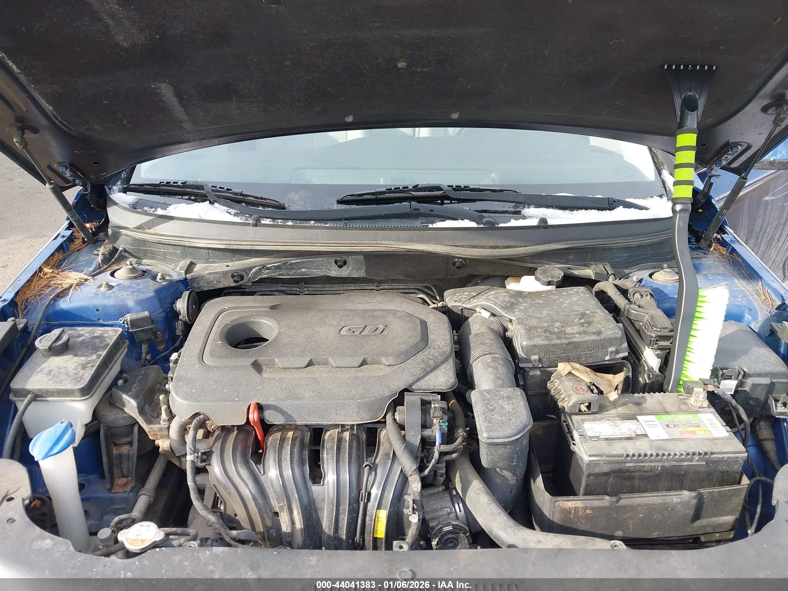 HYUNDAI SONATA image 10