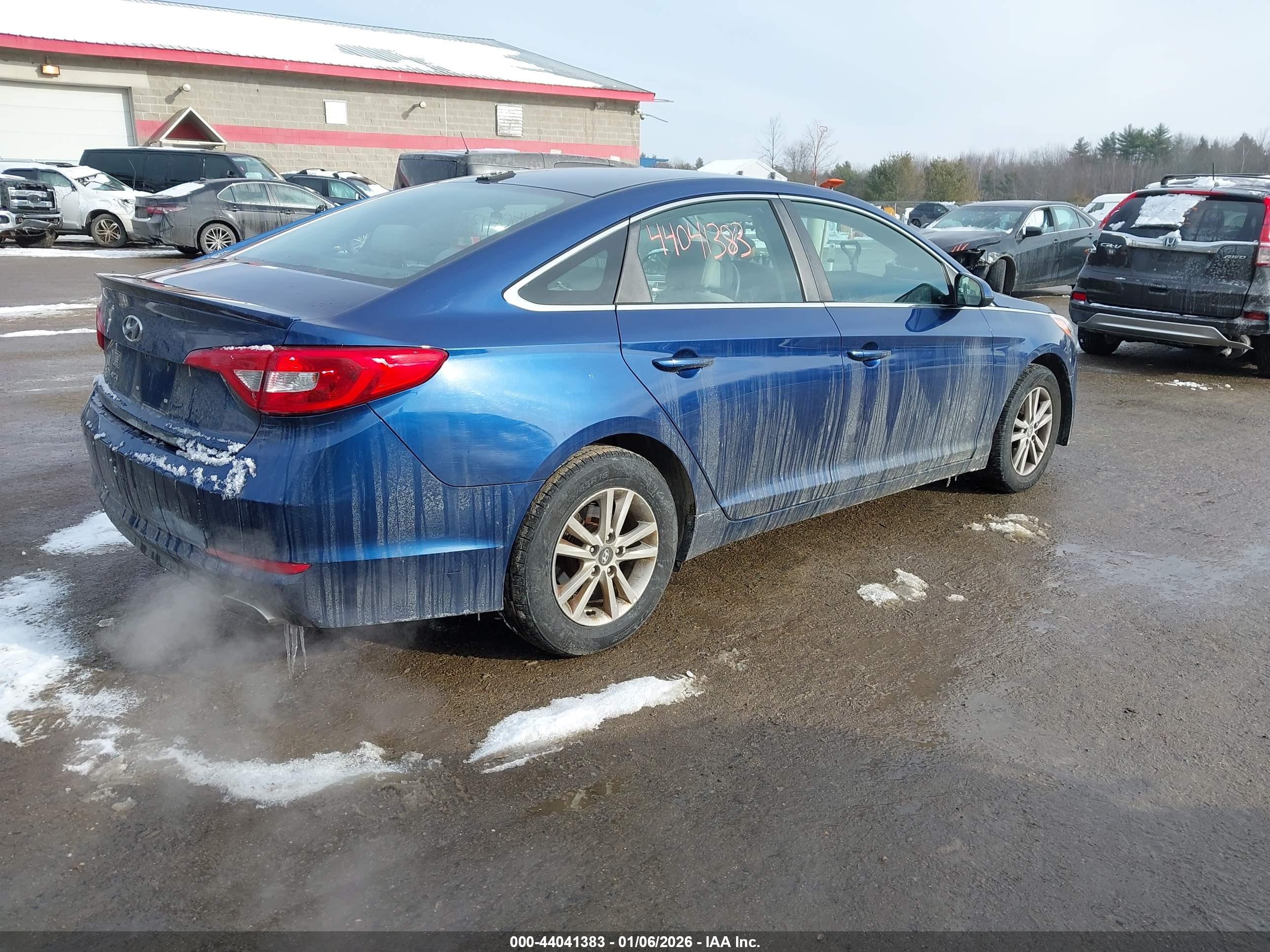HYUNDAI SONATA image 4