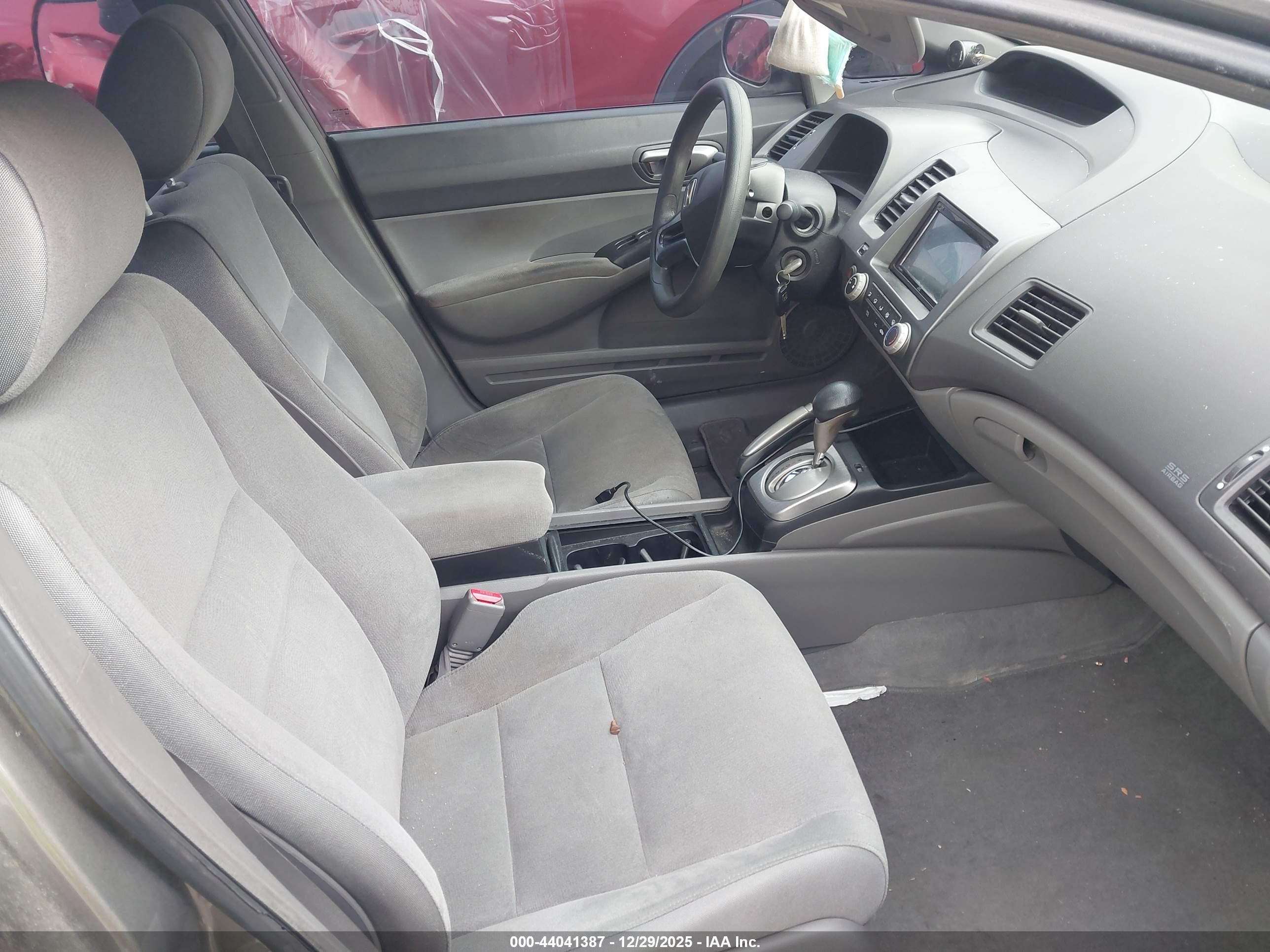 HONDA CIVIC image 5