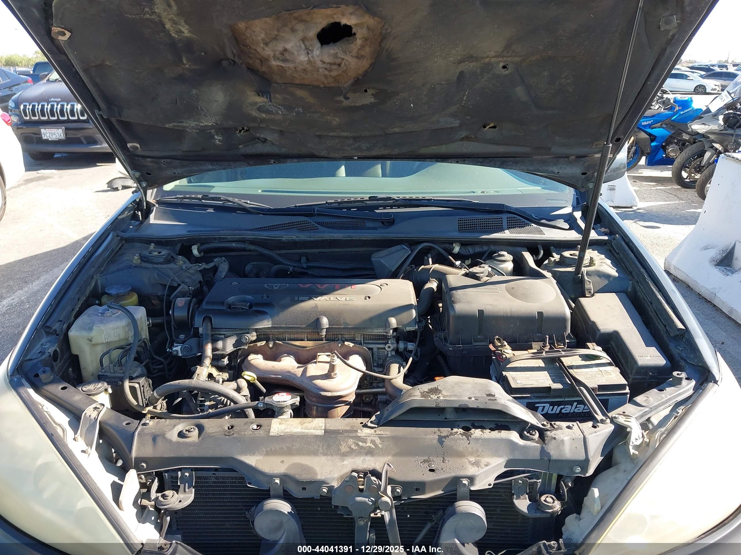 TOYOTA CAMRY image 10