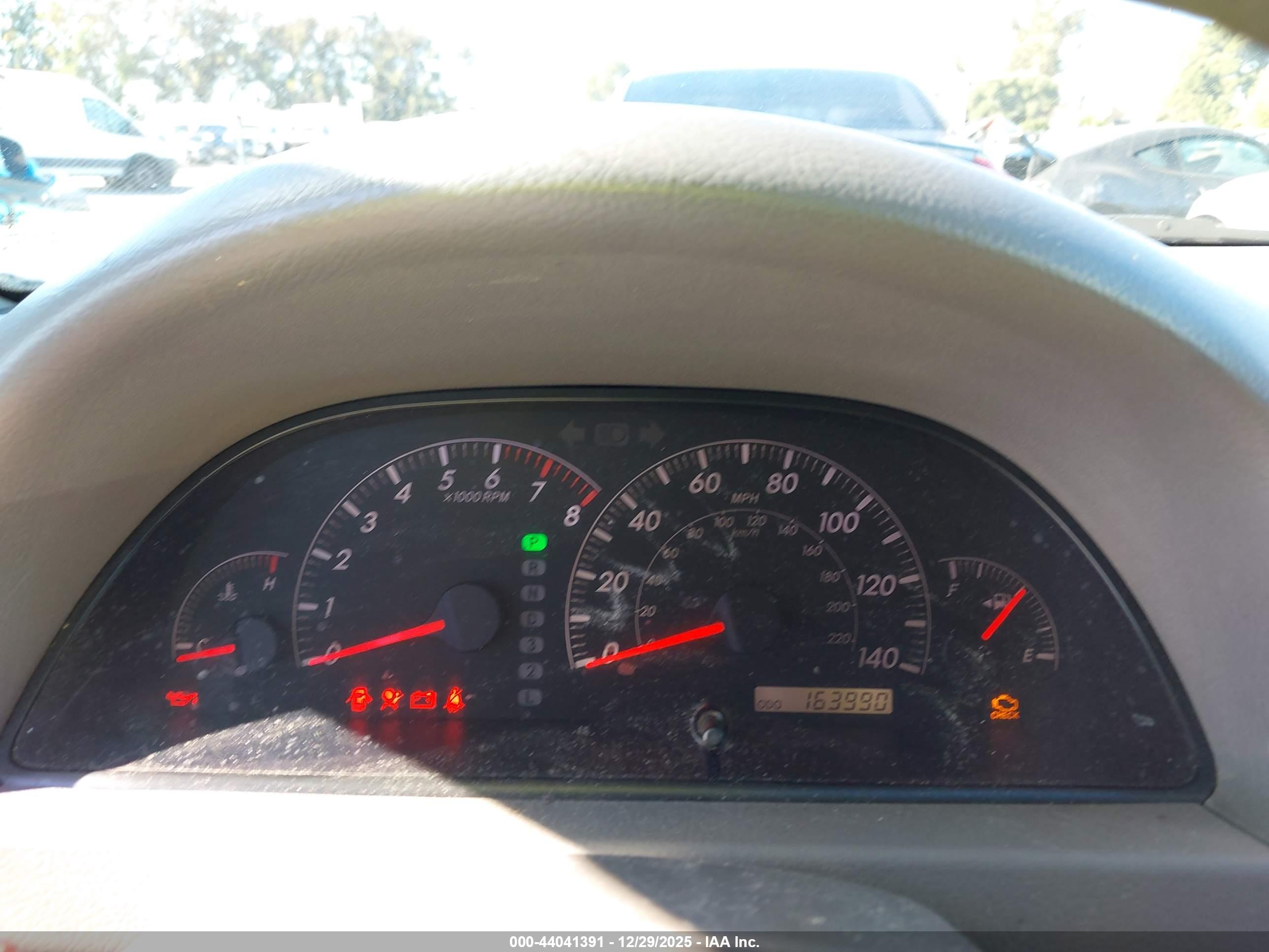 TOYOTA CAMRY image 7