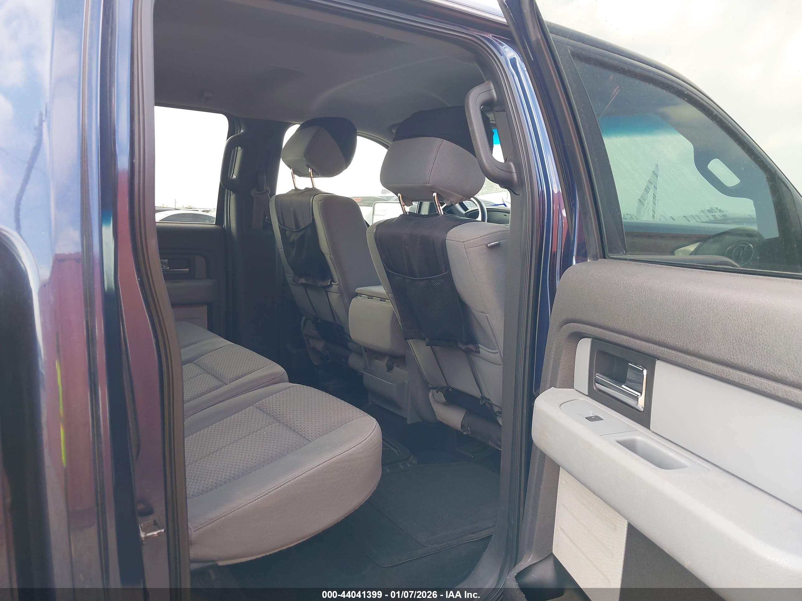 FORD F-150 image 8