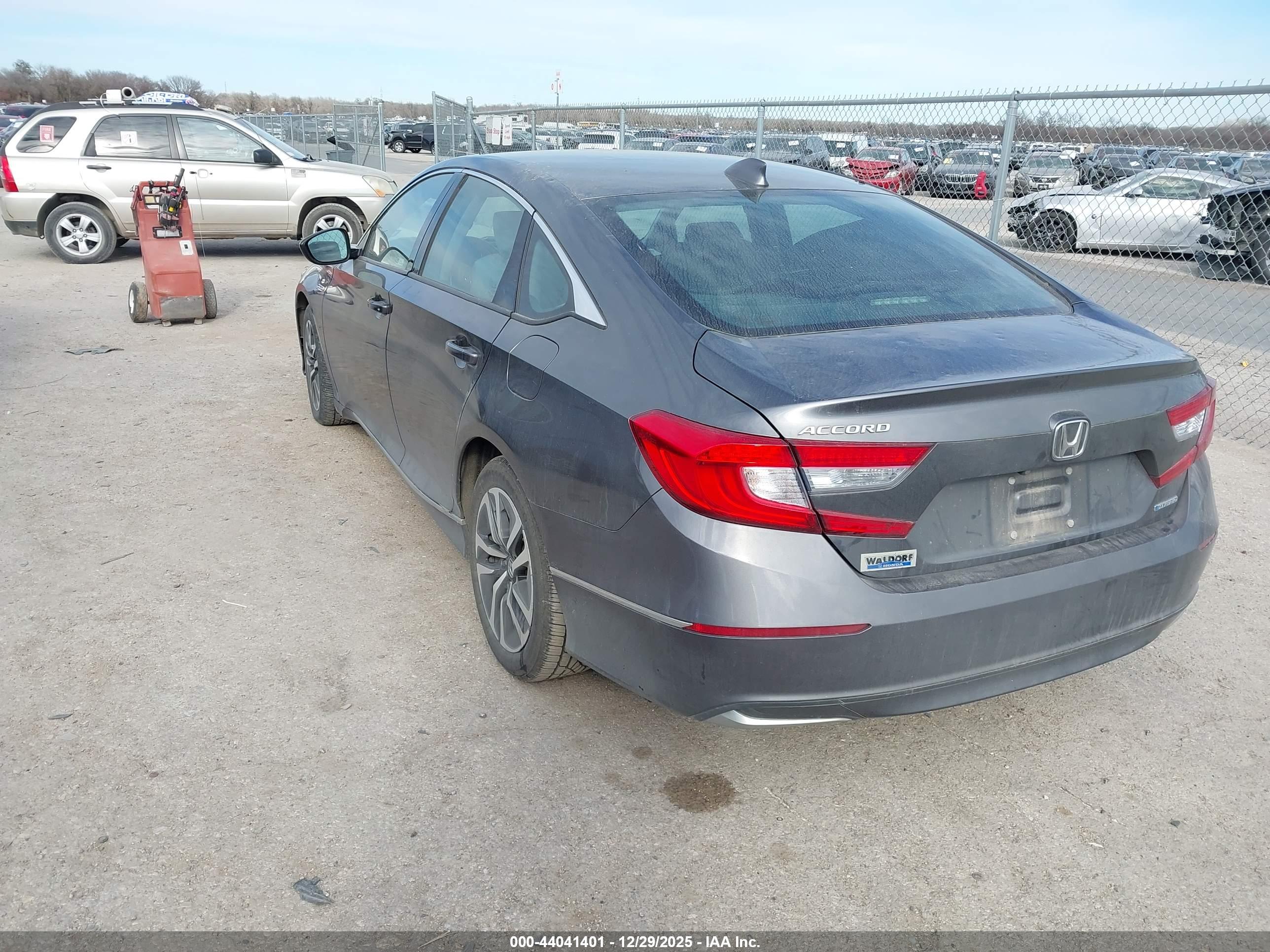 HONDA ACCORD image 3