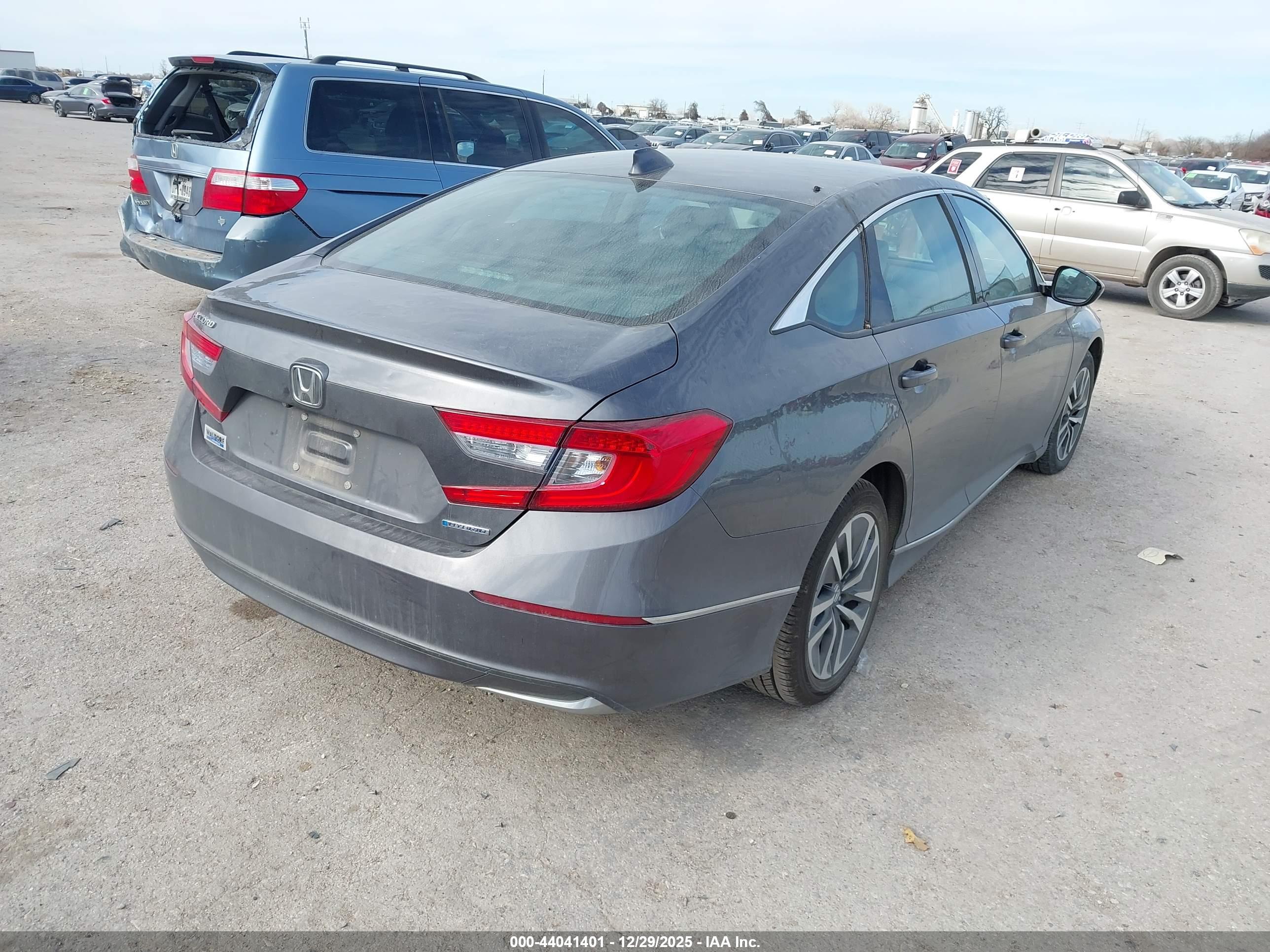 HONDA ACCORD image 4