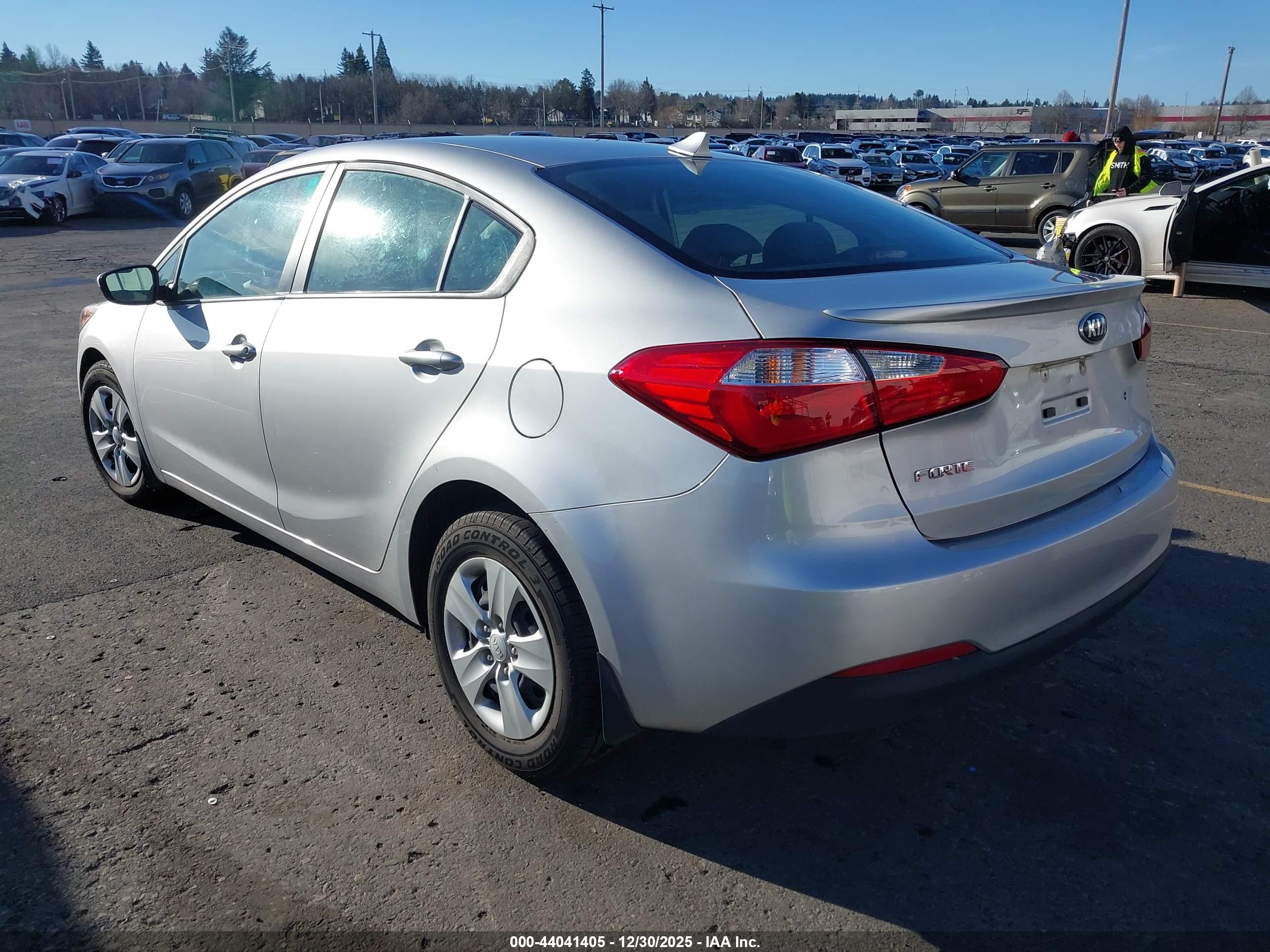 KIA FORTE image 3