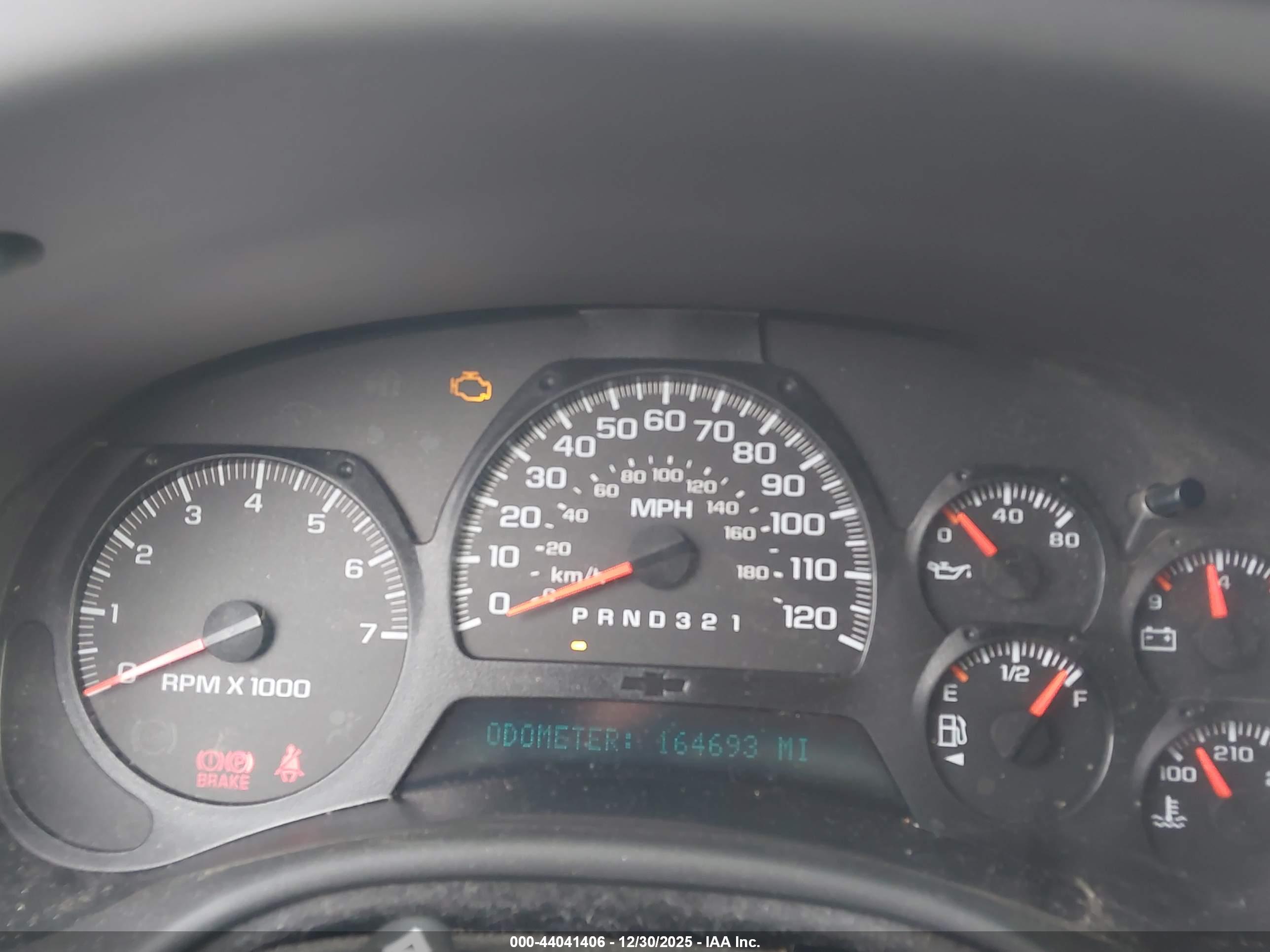 CHEVROLET TRAILBLAZER image 7