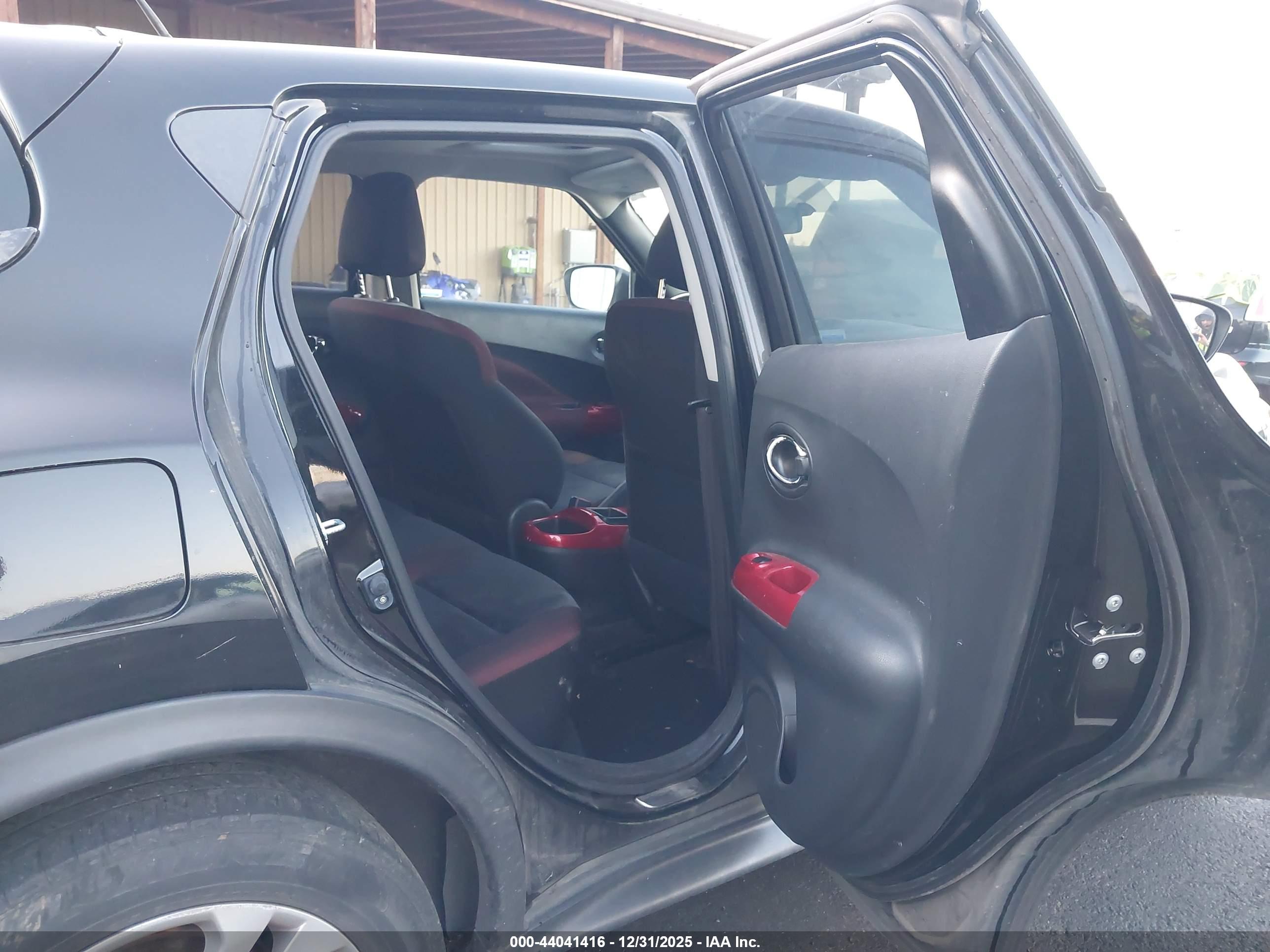 NISSAN JUKE image 8