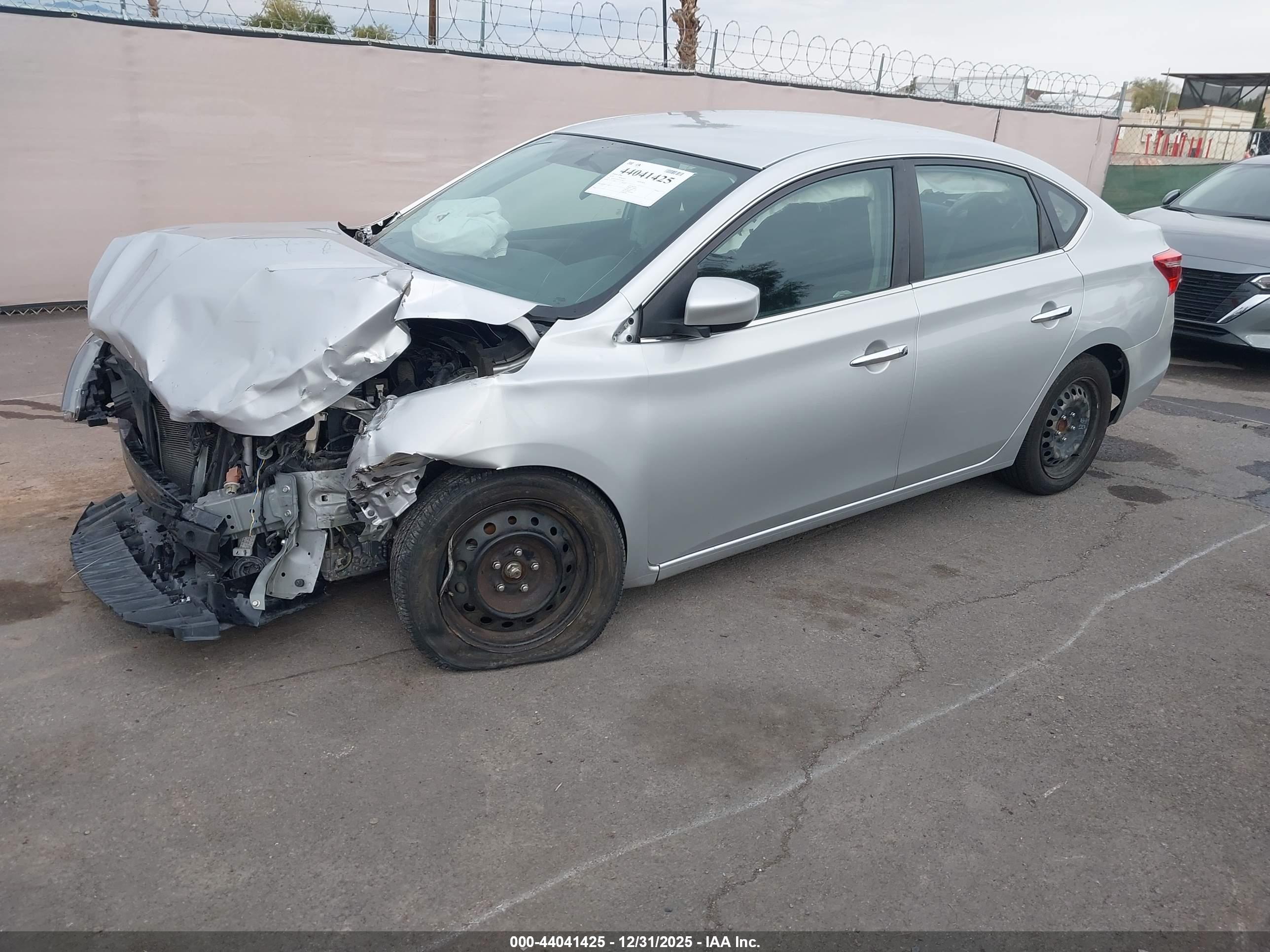 NISSAN SENTRA image 2