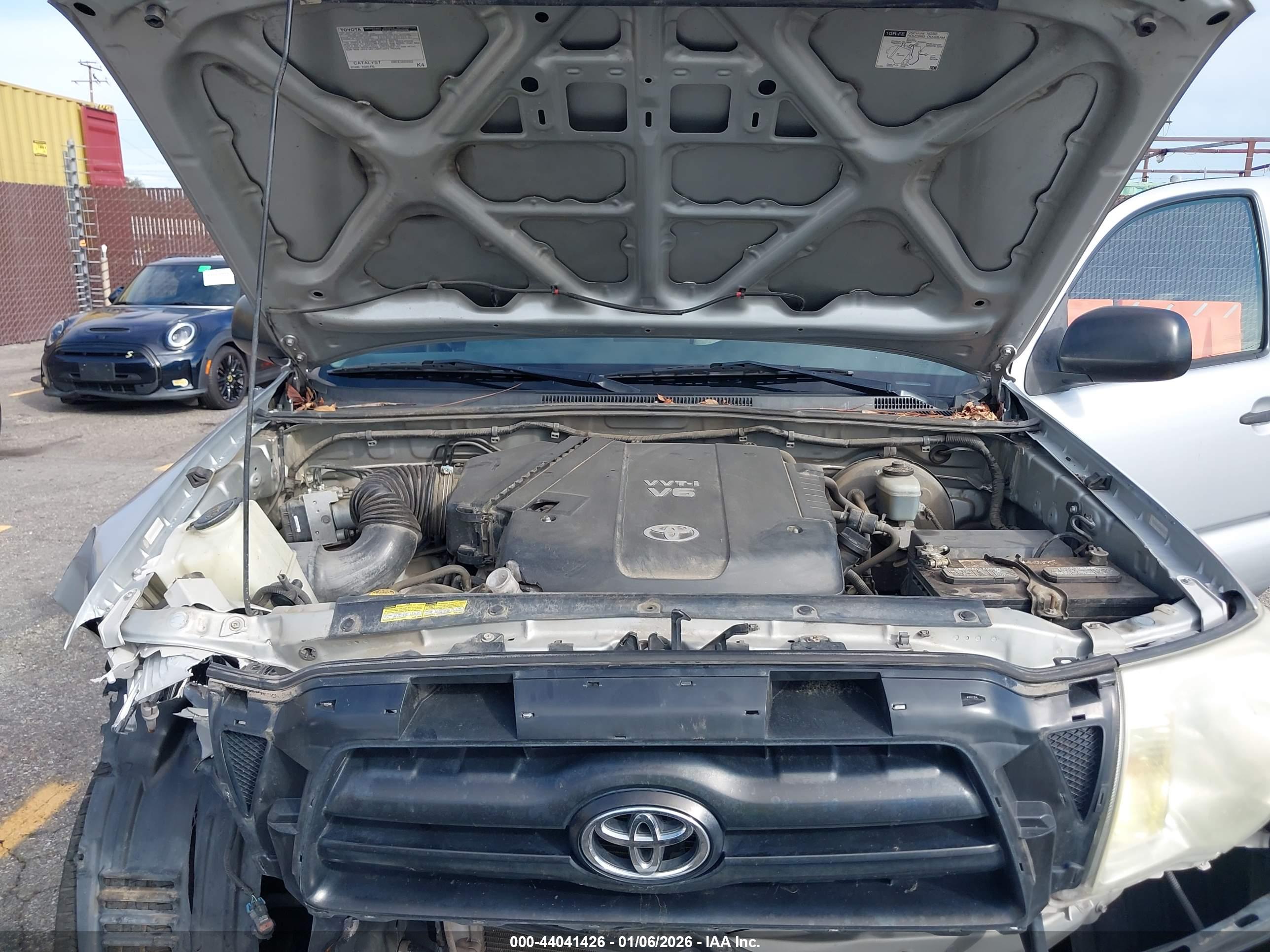 TOYOTA TACOMA image 10