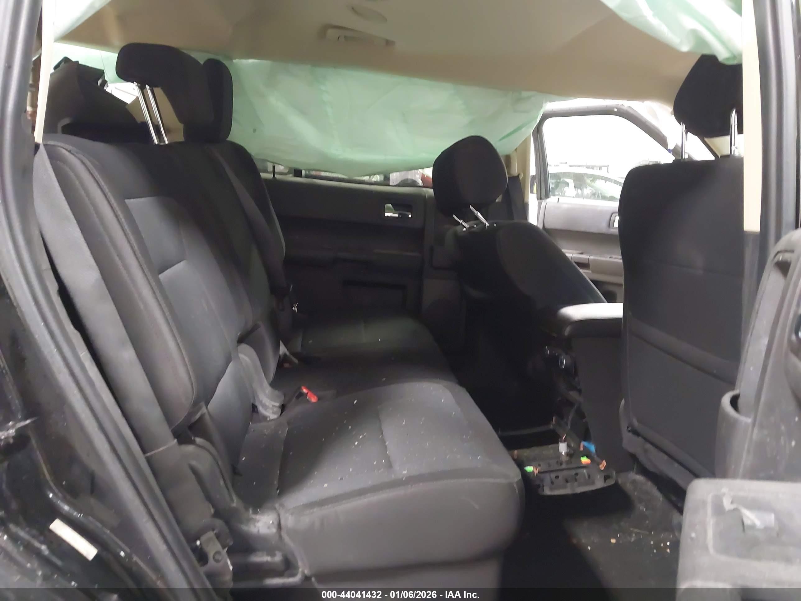 FORD FLEX image 8