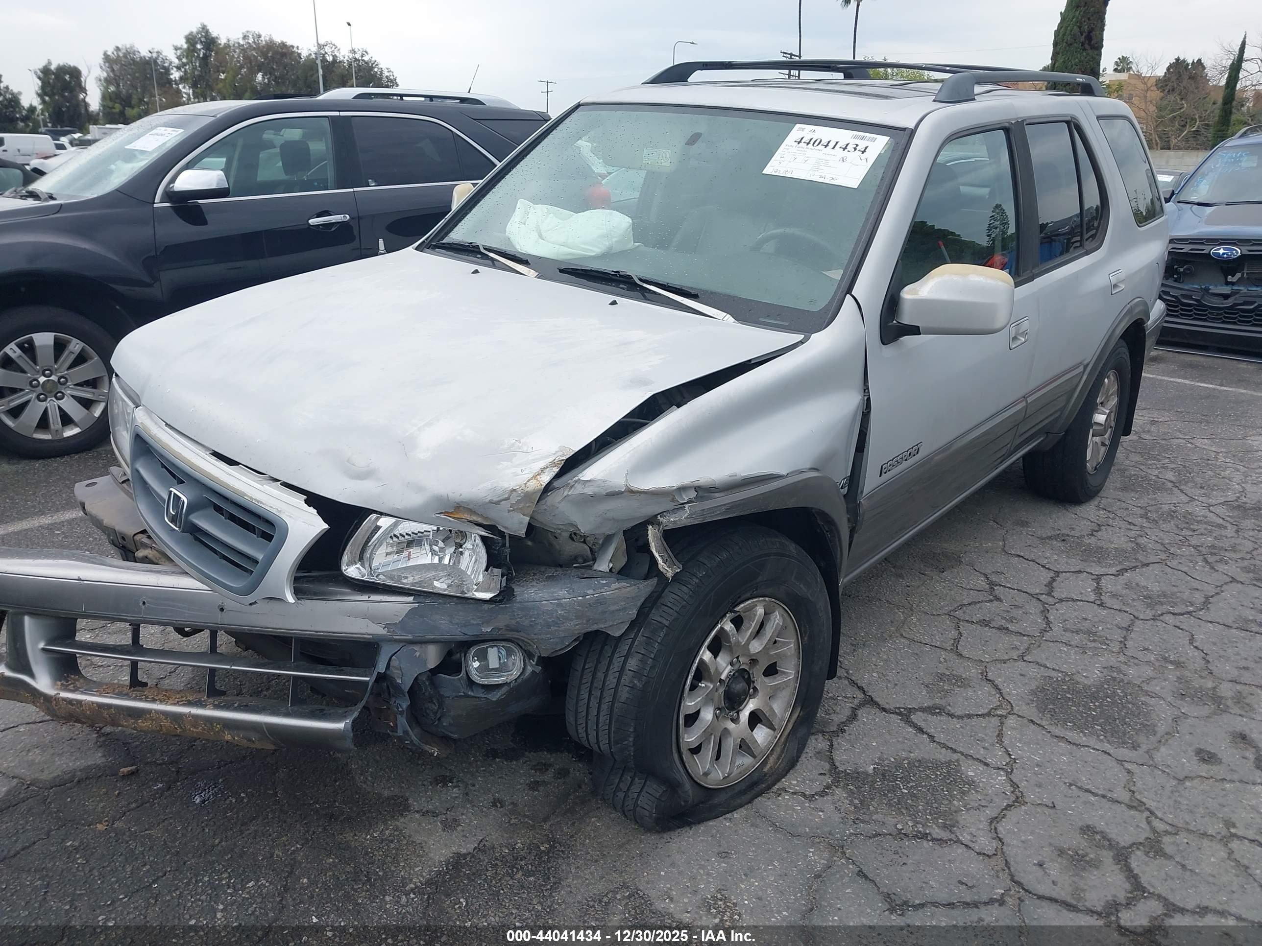 HONDA PASSPORT image 2