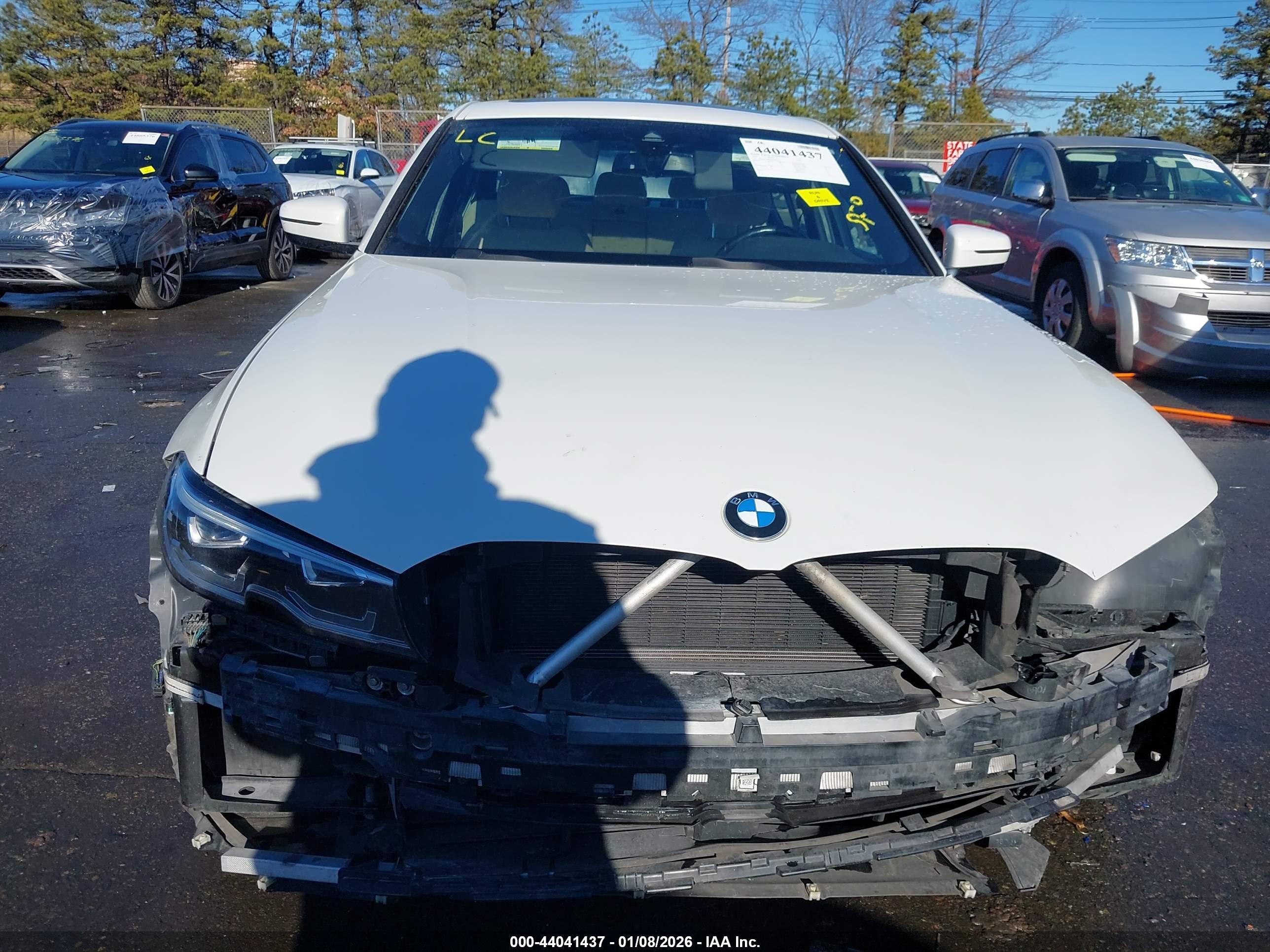 BMW 330I image 6