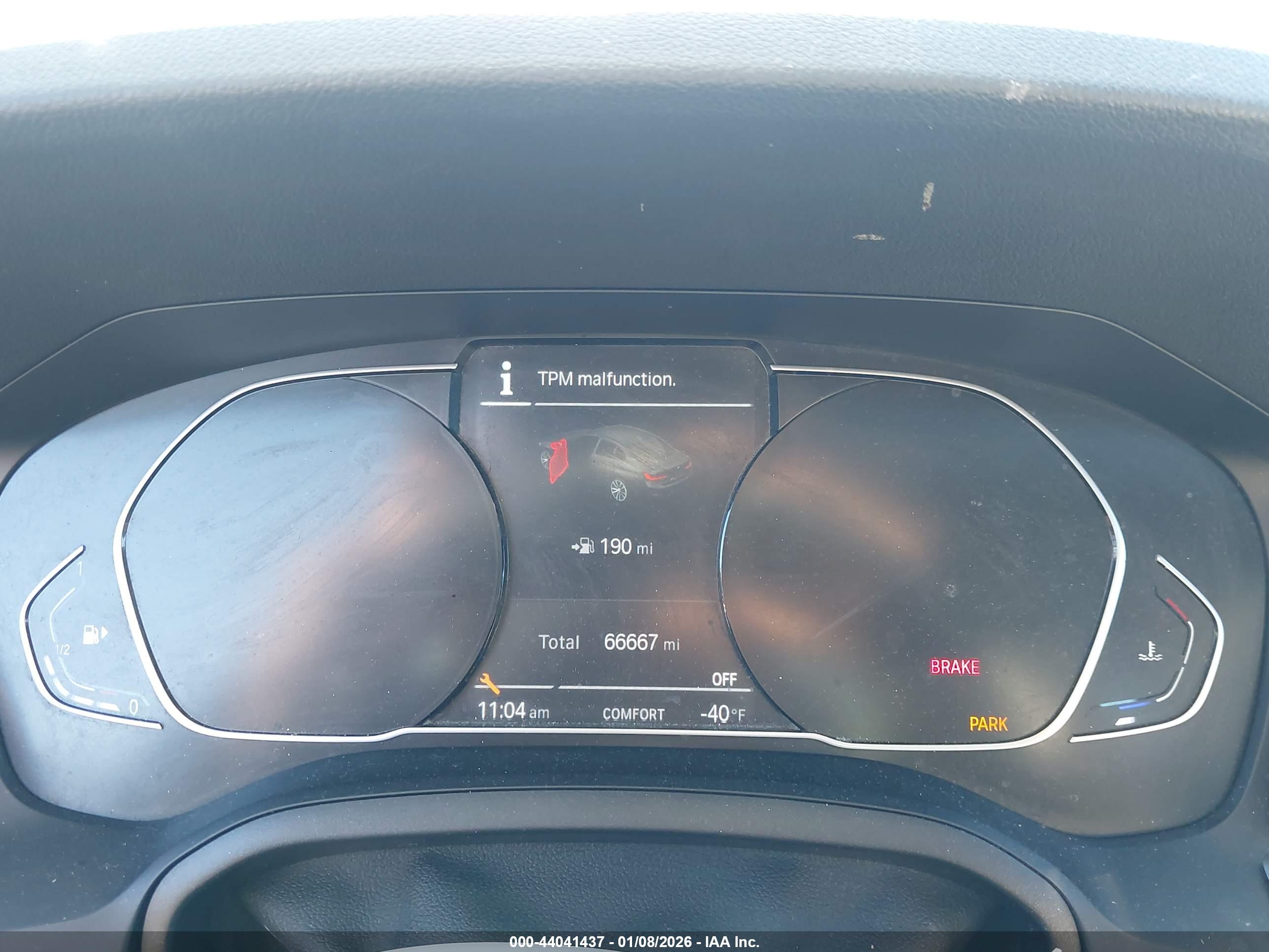 BMW 330I image 7