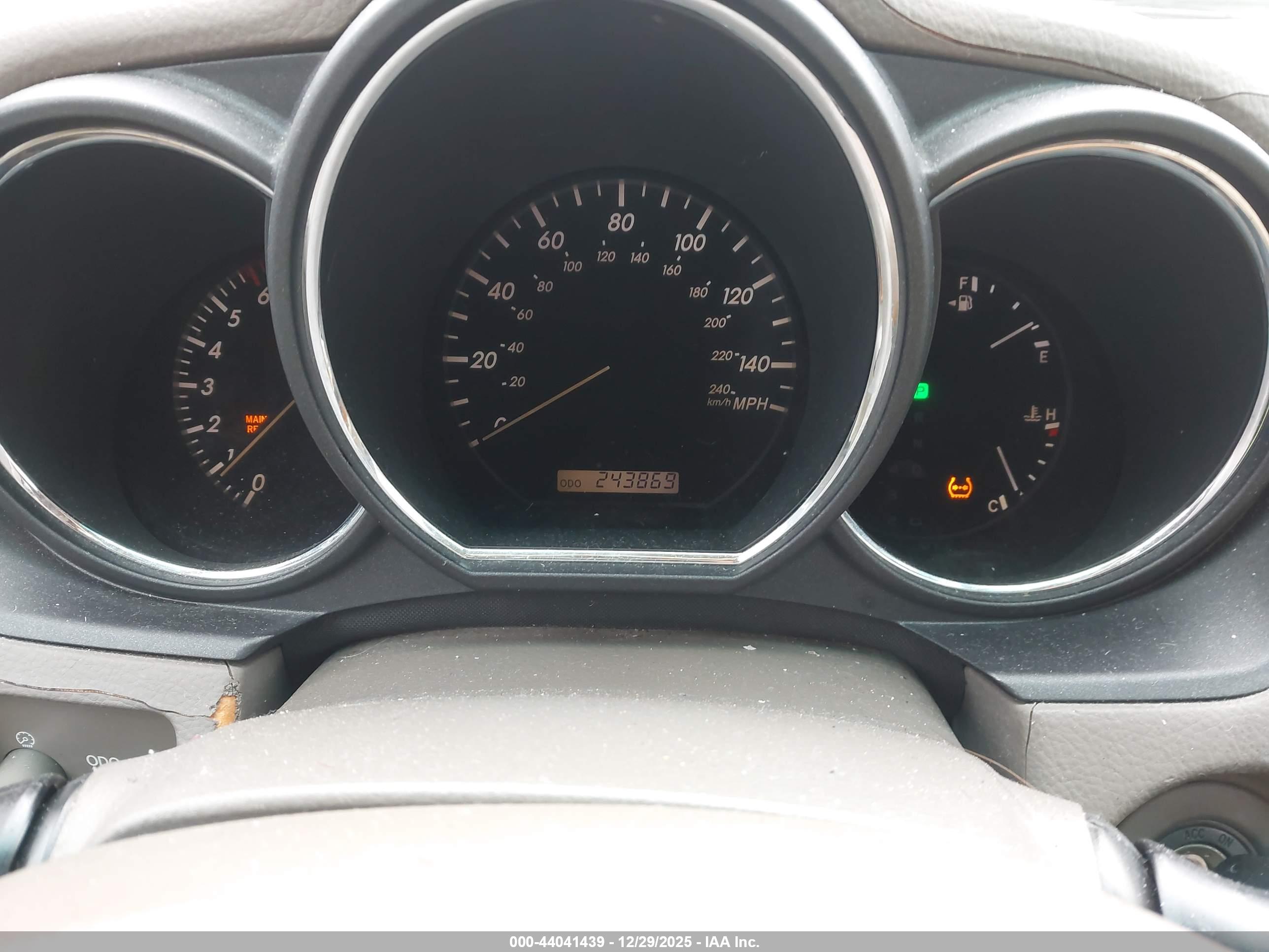 LEXUS RX image 7