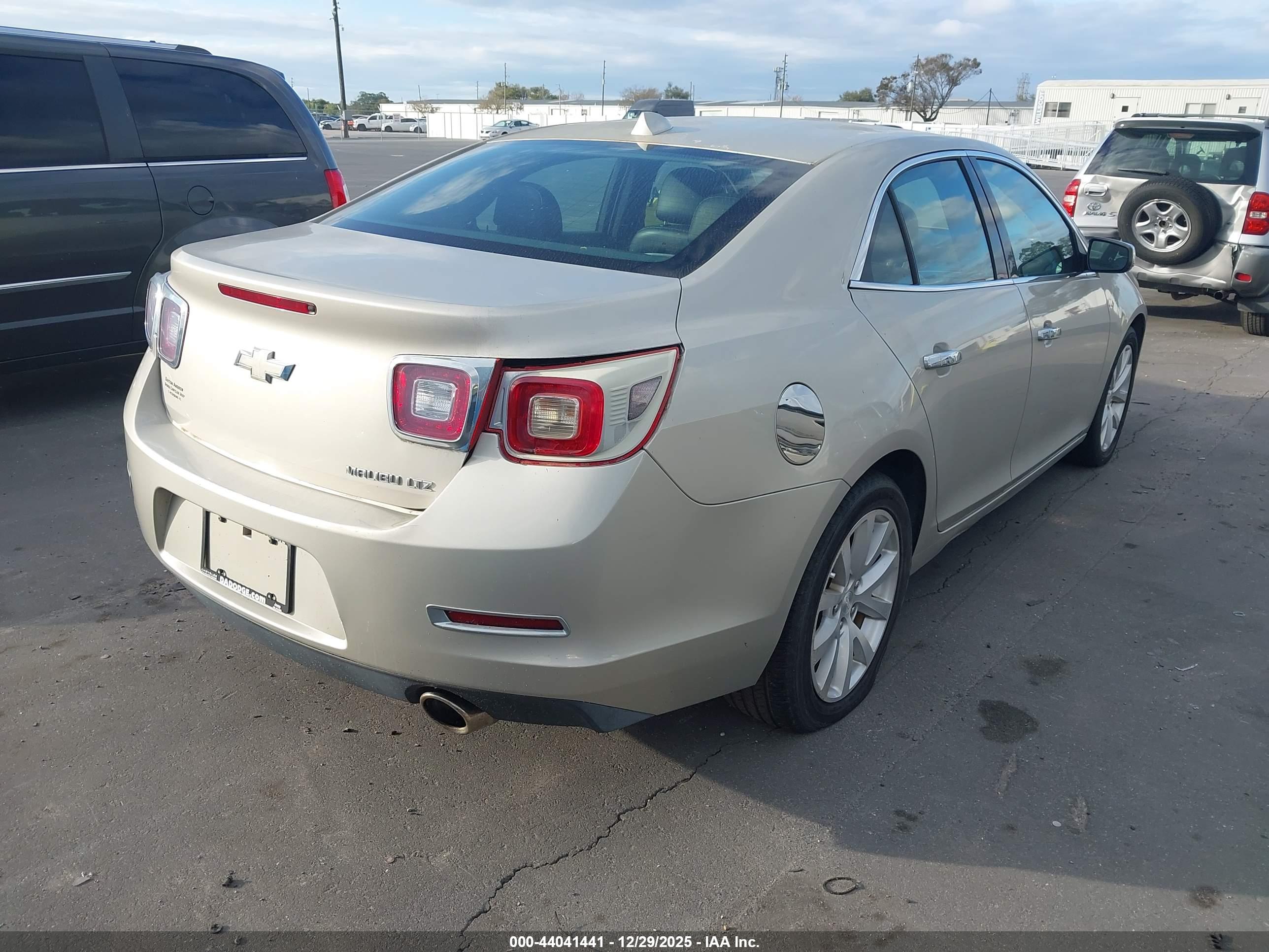 CHEVROLET MALIBU image 4