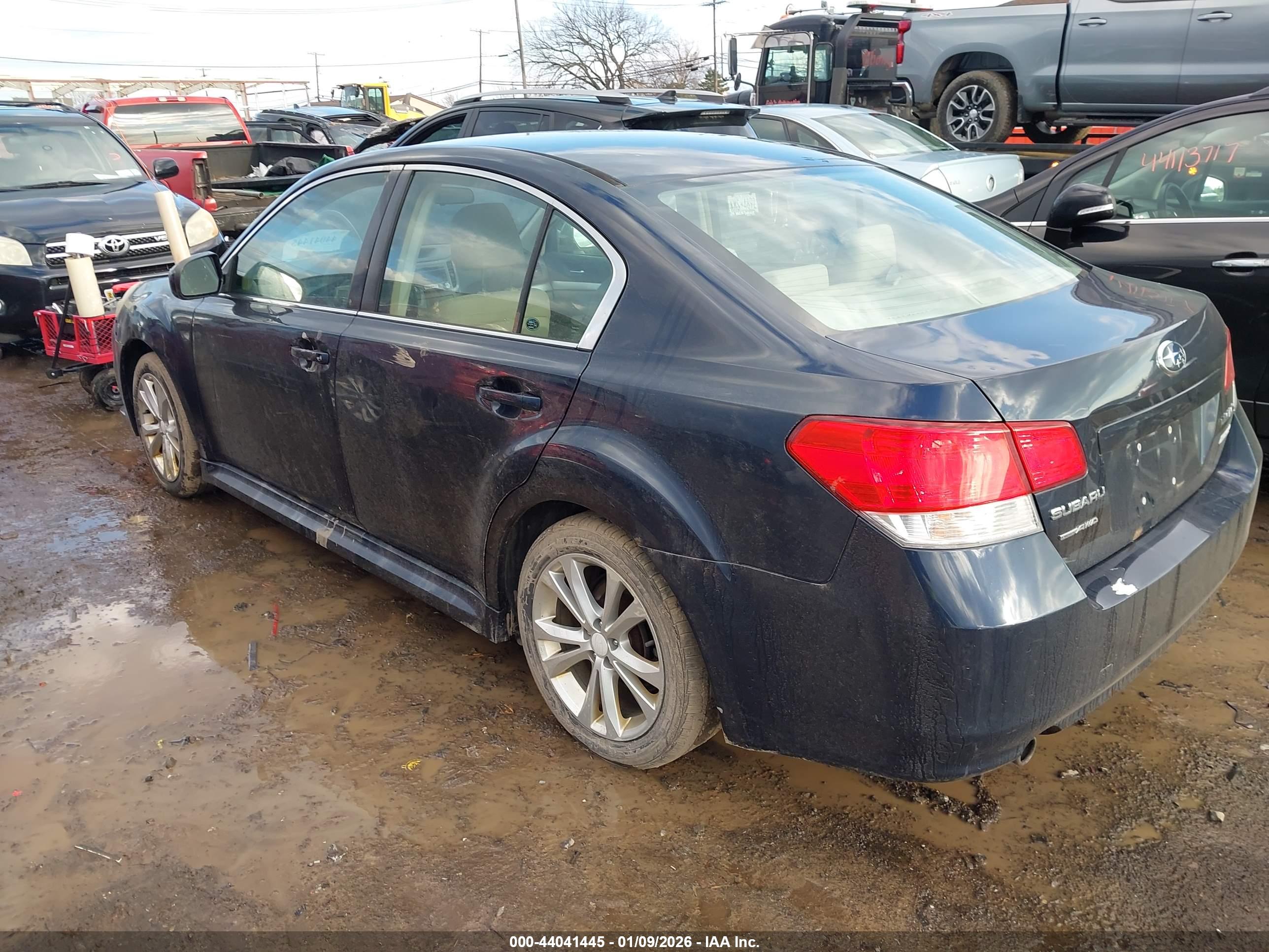 SUBARU LEGACY image 3