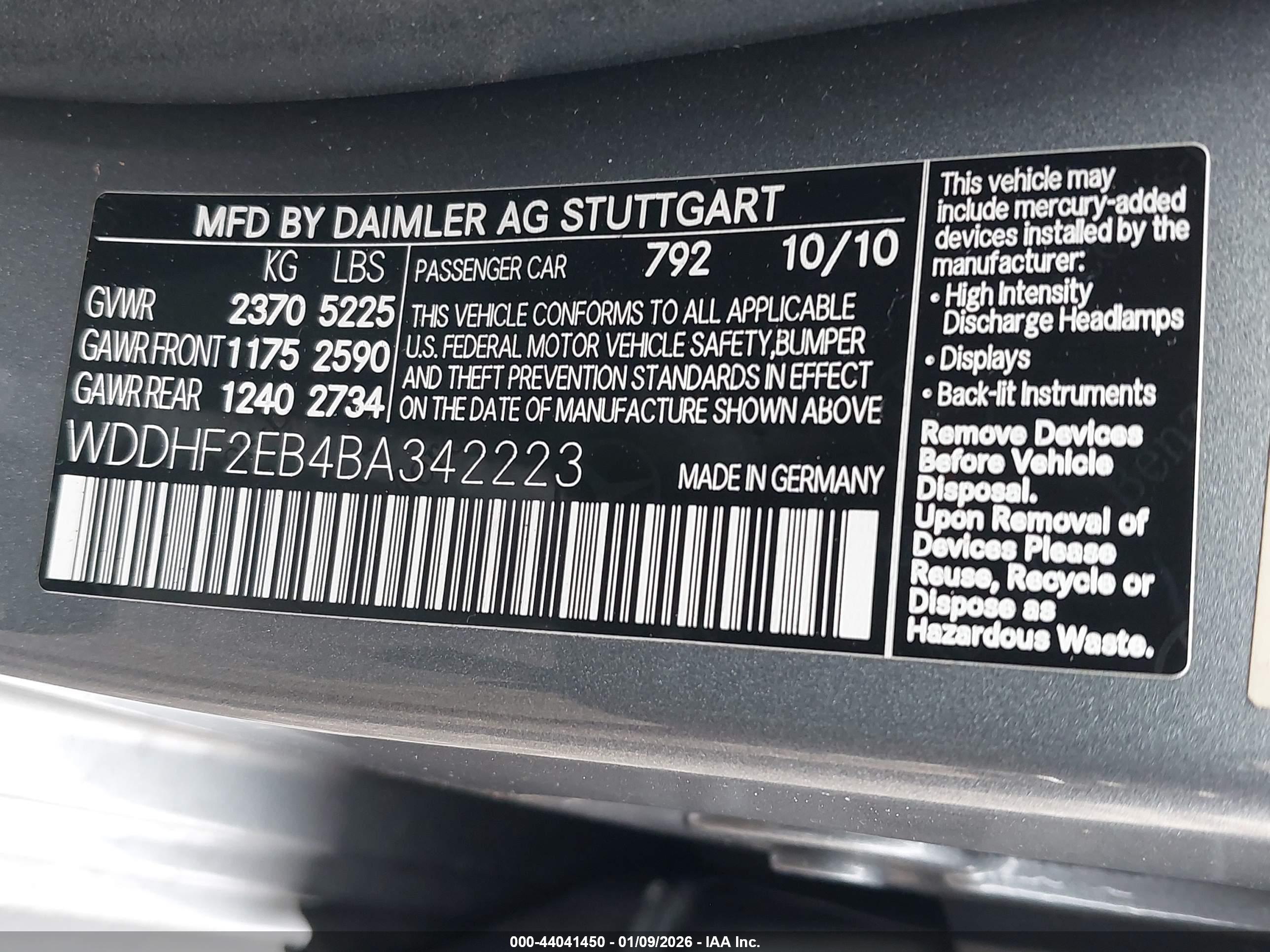 MERCEDES-BENZ E image 9