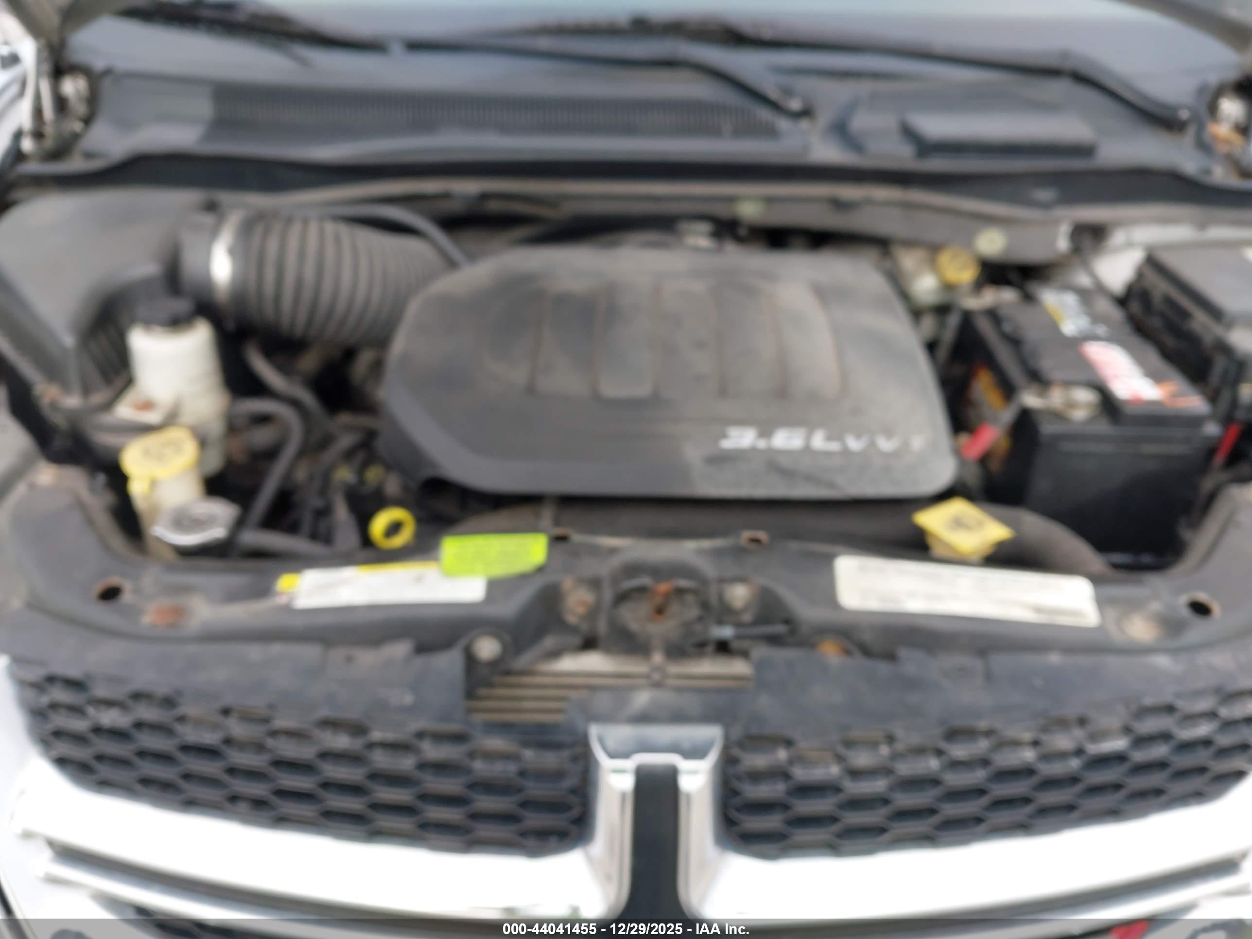 DODGE GRAND image 10