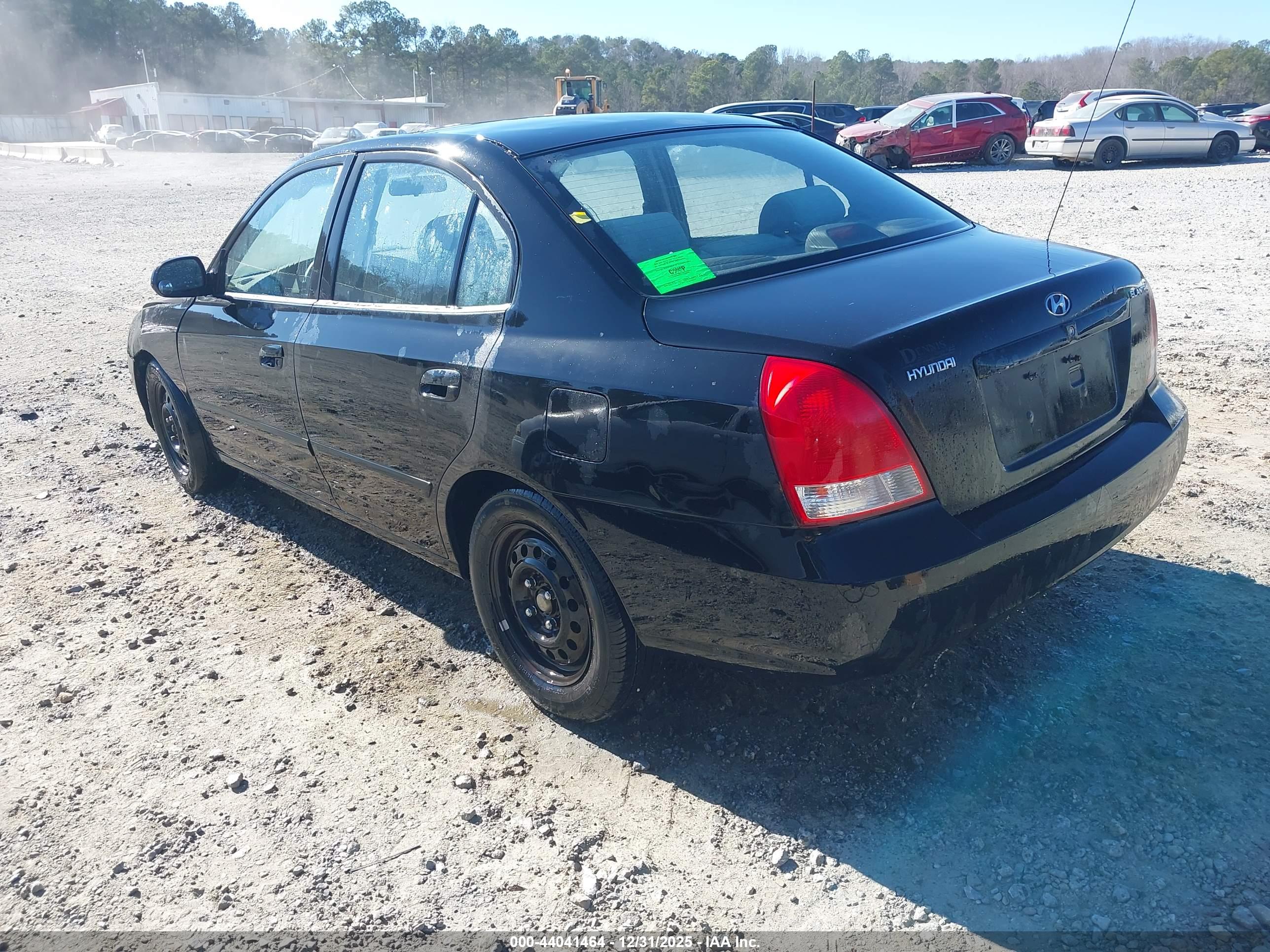 HYUNDAI ELANTRA image 3