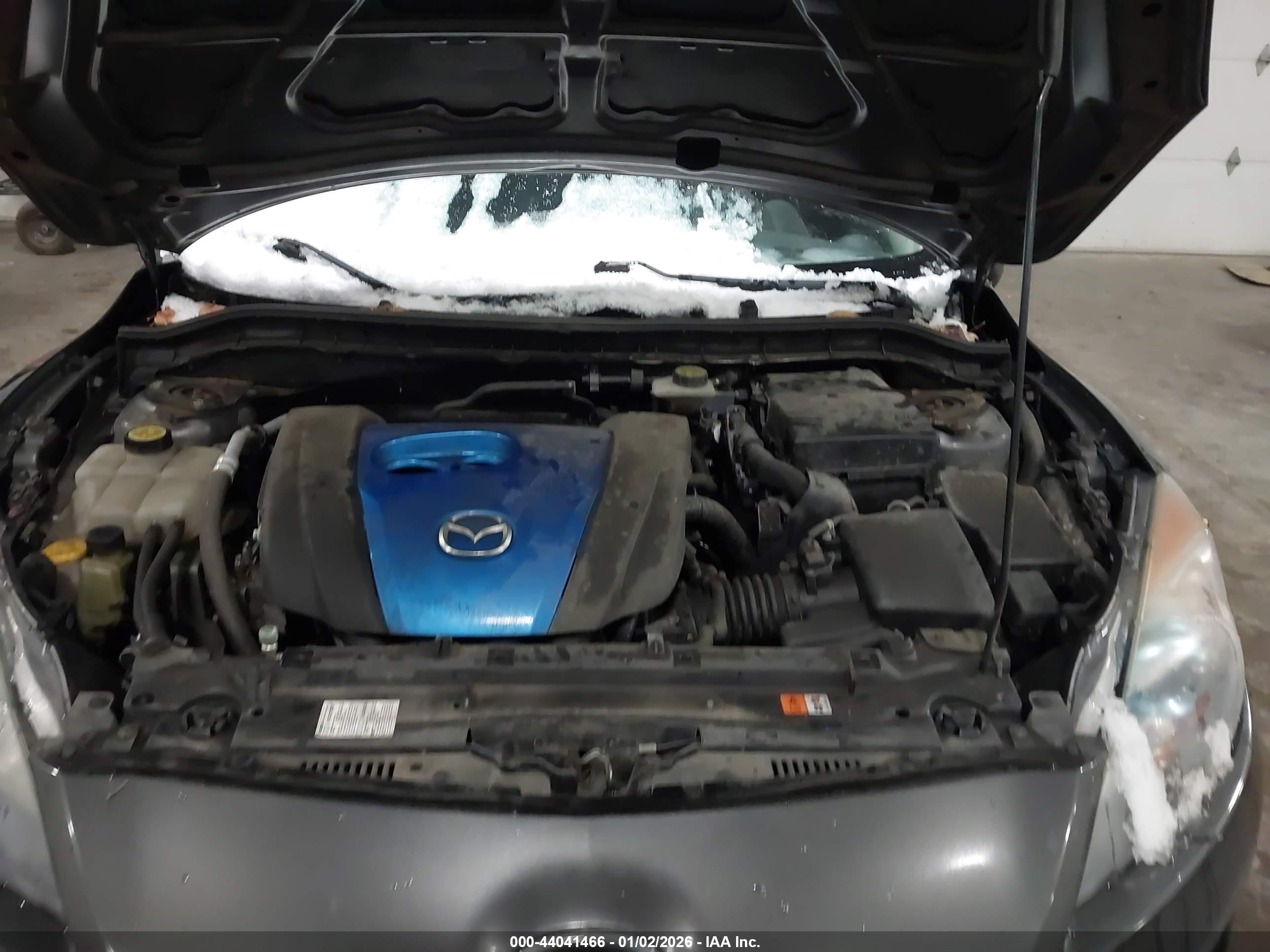 MAZDA MAZDA3 image 10