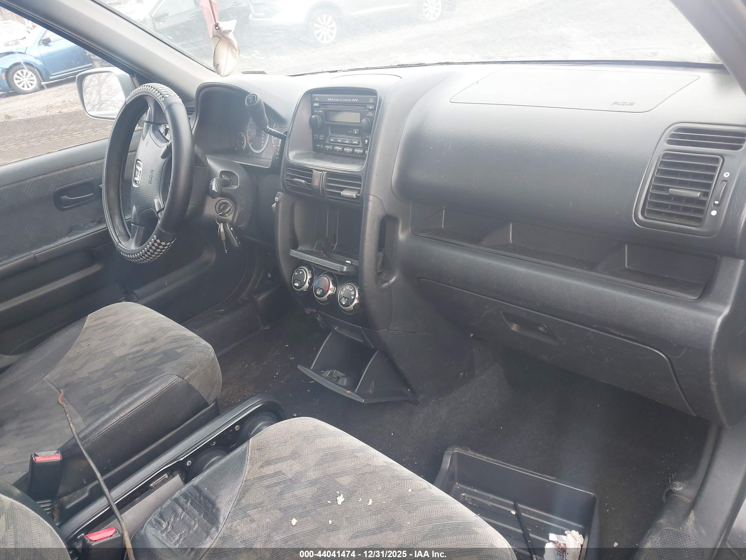 HONDA CR-V image 5