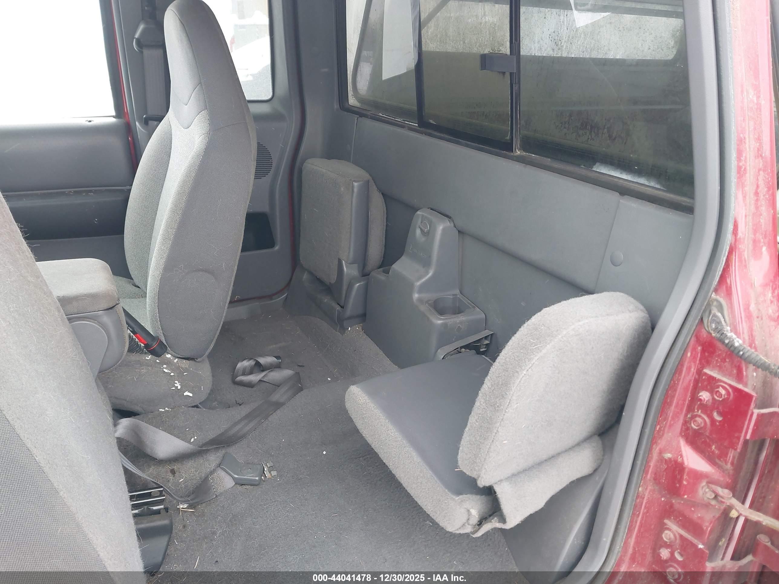 FORD RANGER image 8