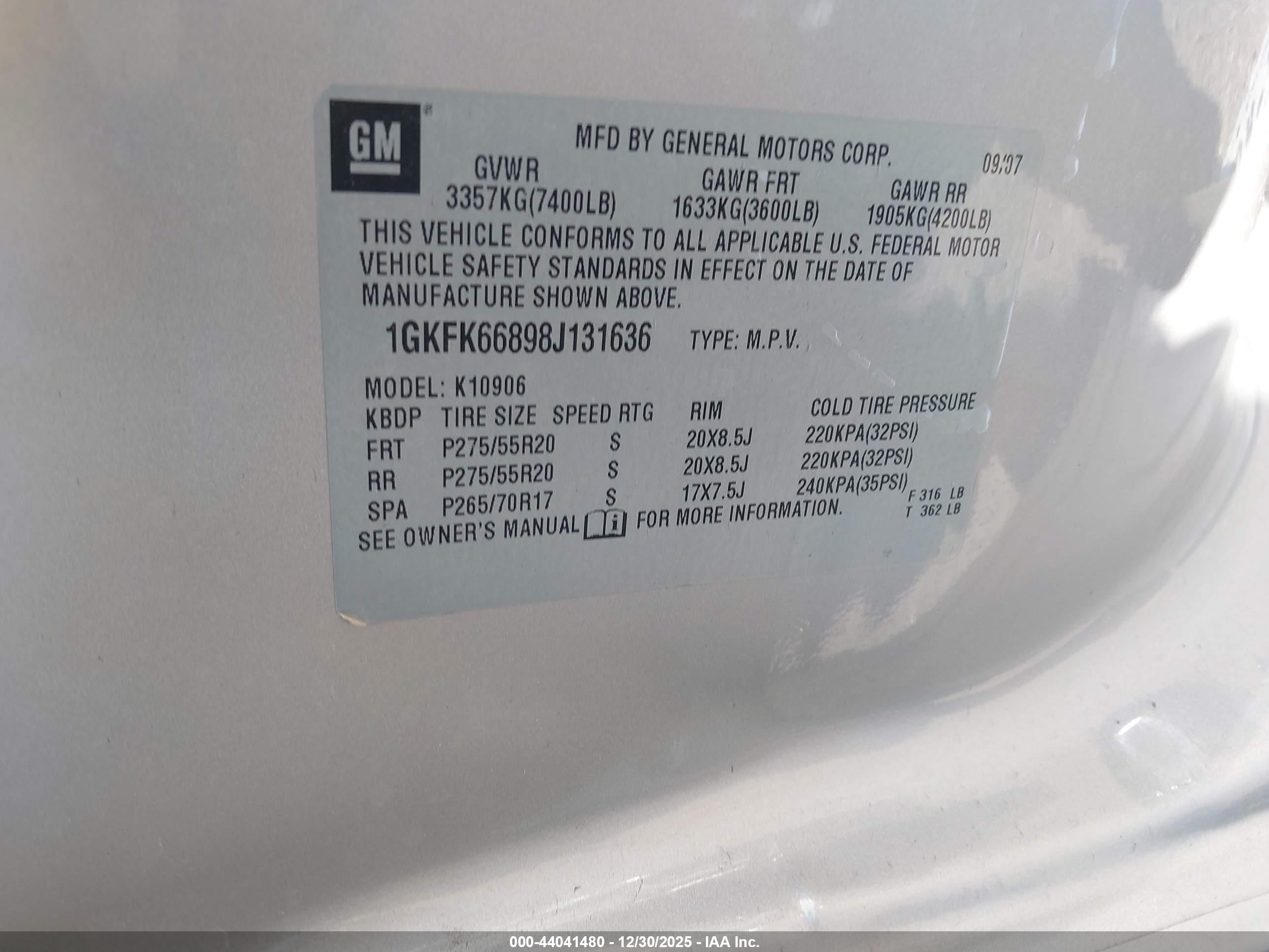 GMC YUKON image 9