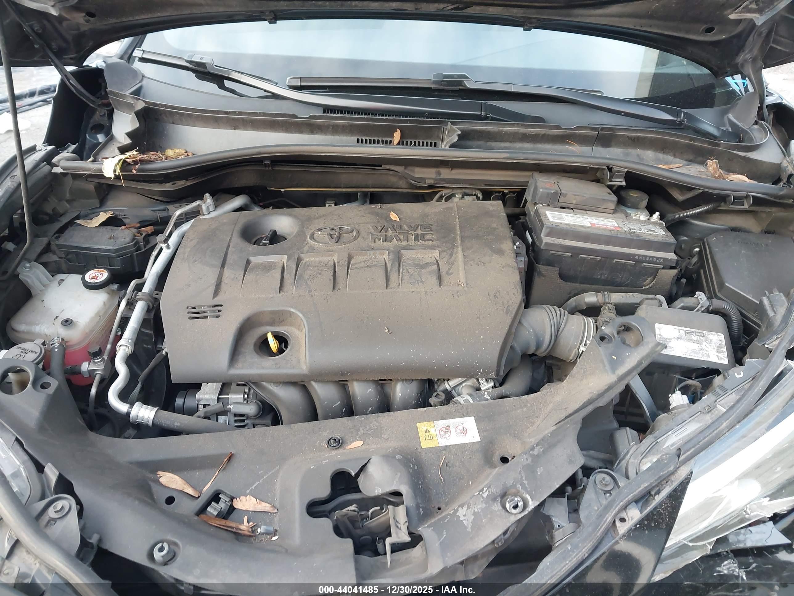 TOYOTA C-HR image 10