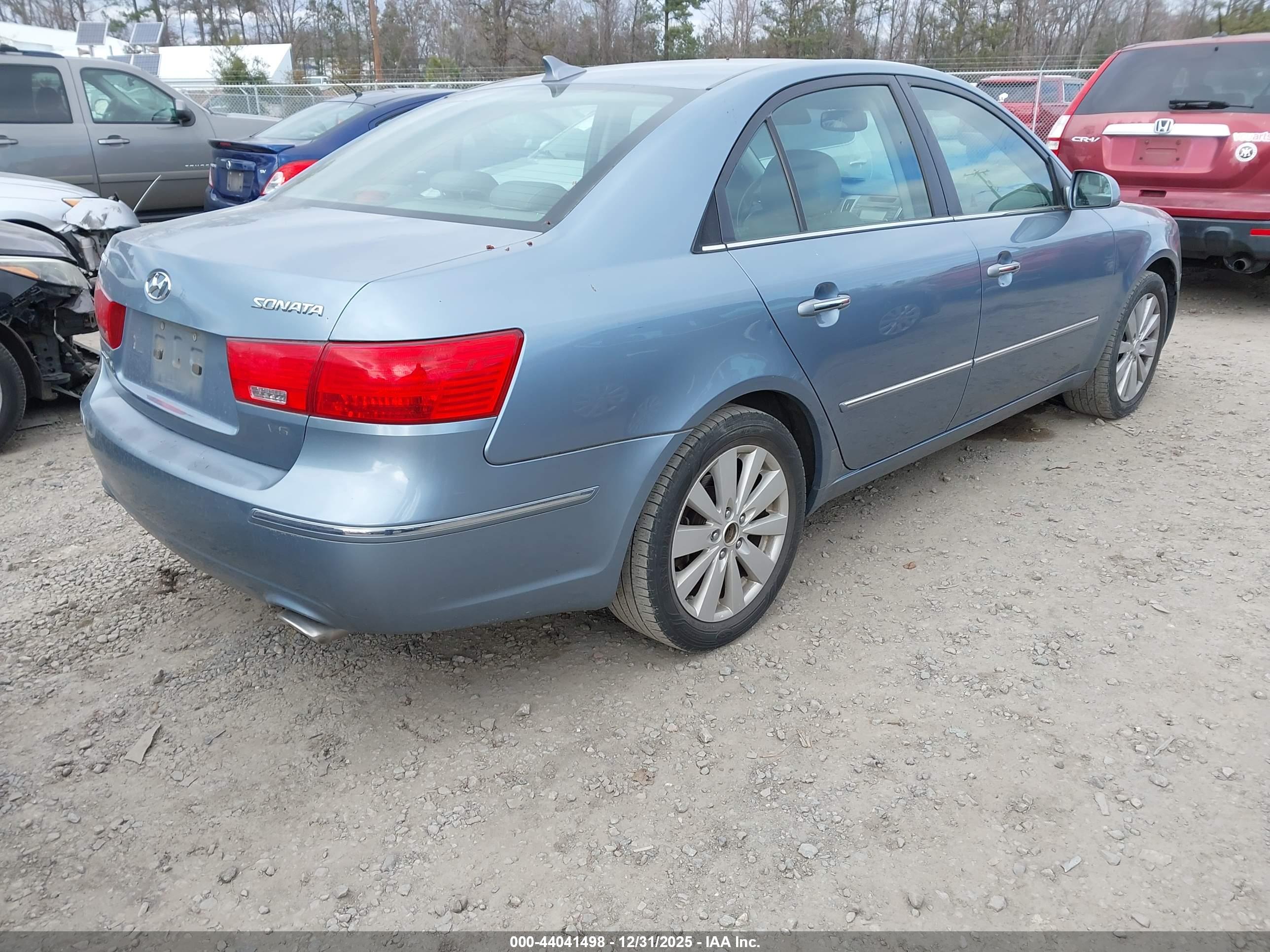 HYUNDAI SONATA image 4