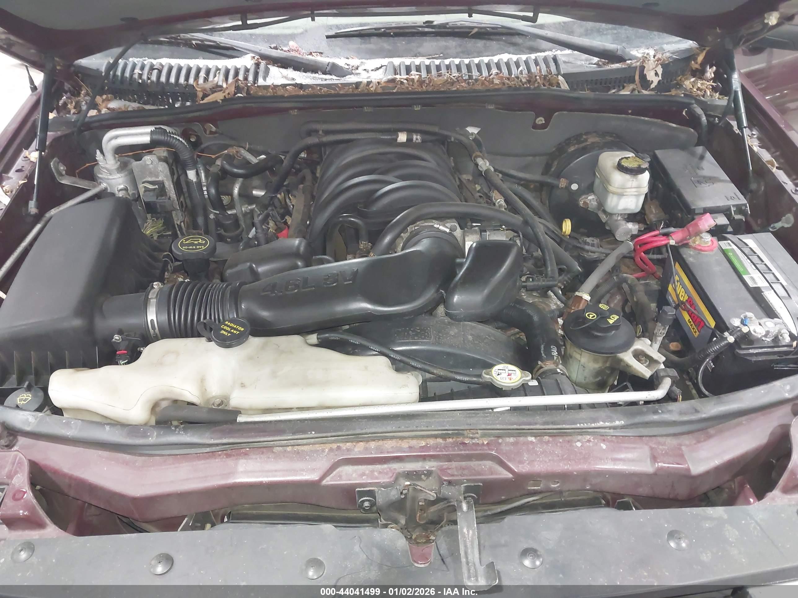 FORD EXPLORER image 10