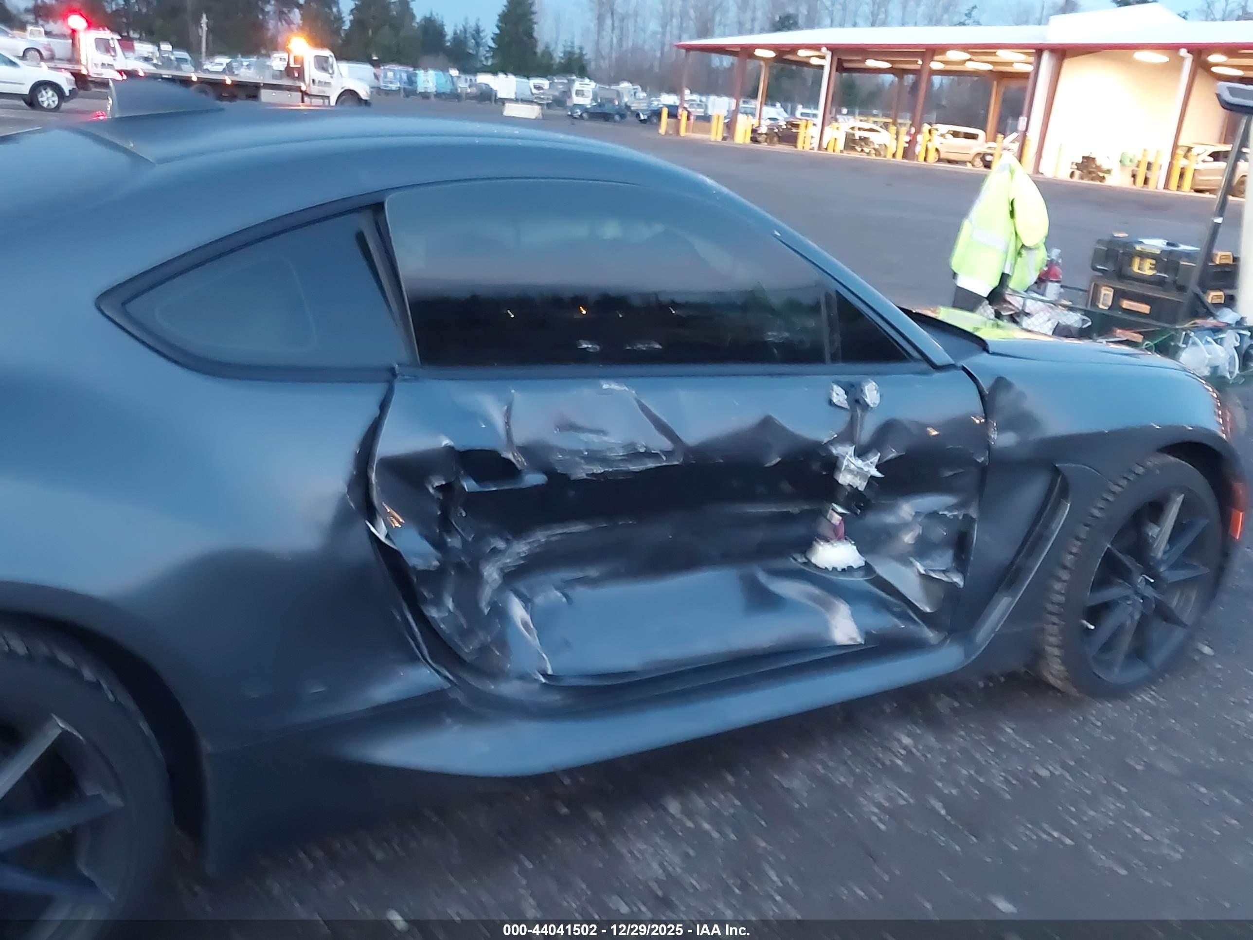 TOYOTA GR86 image 6