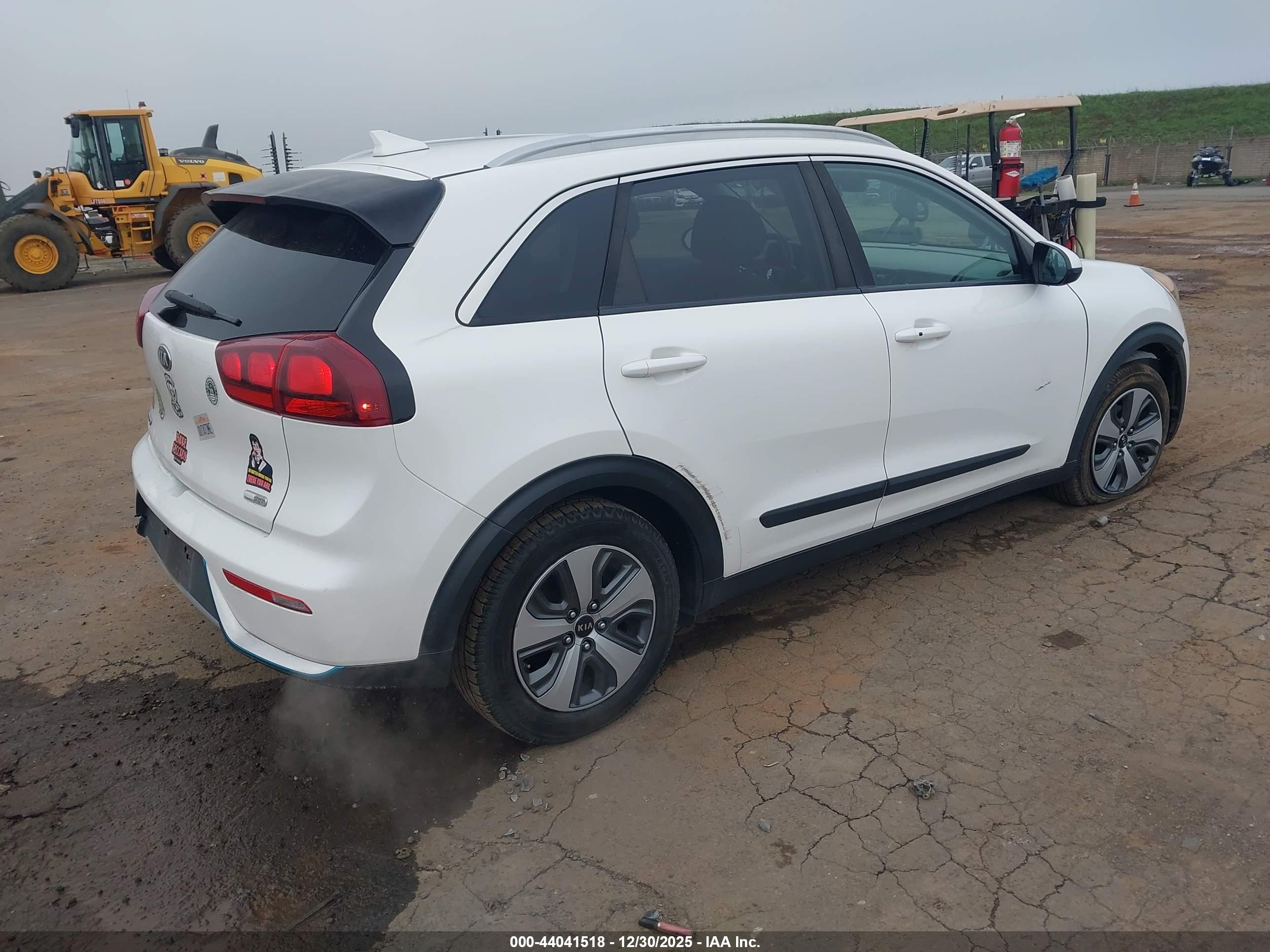 KIA NIRO image 4