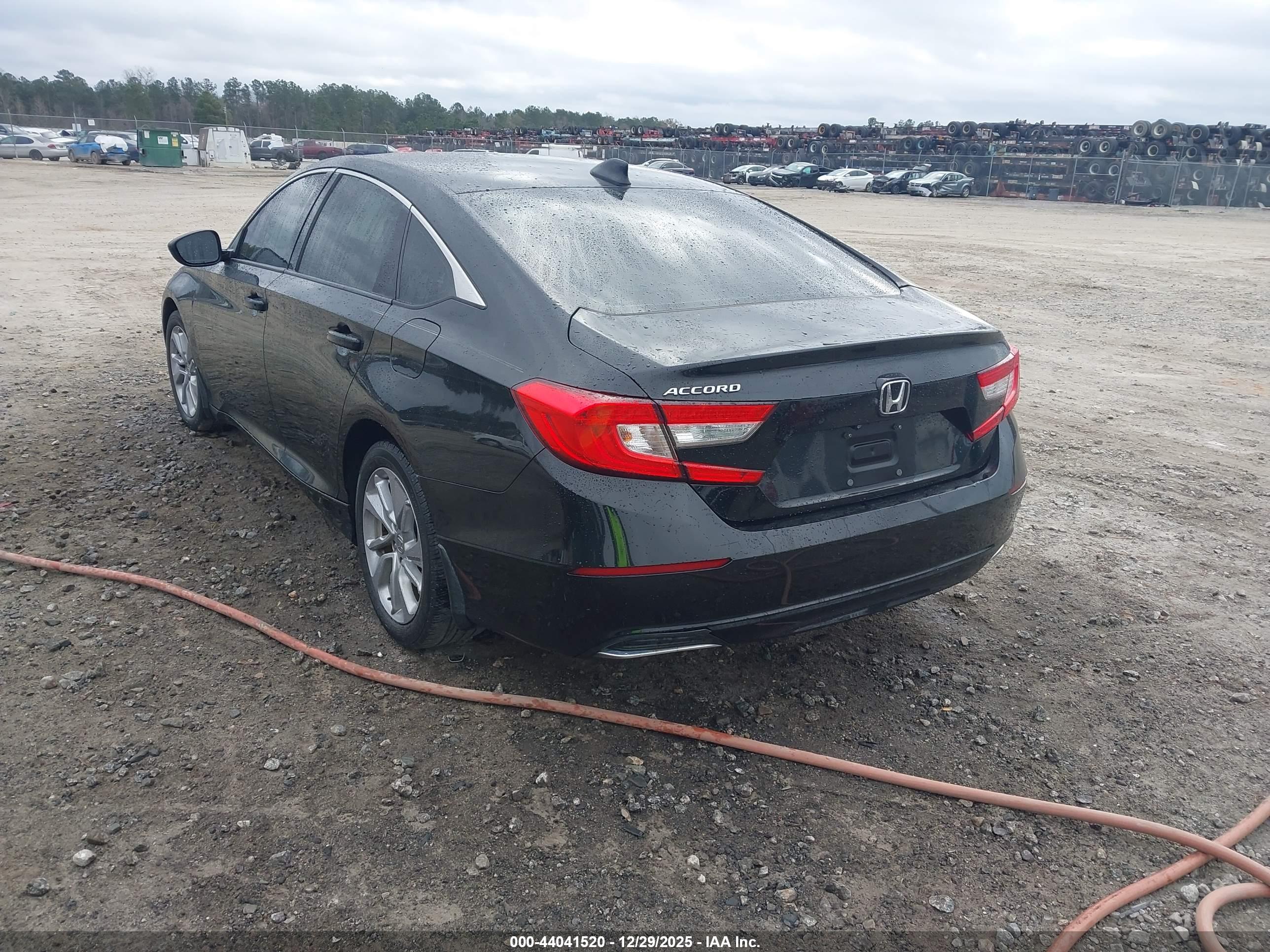 HONDA ACCORD image 3
