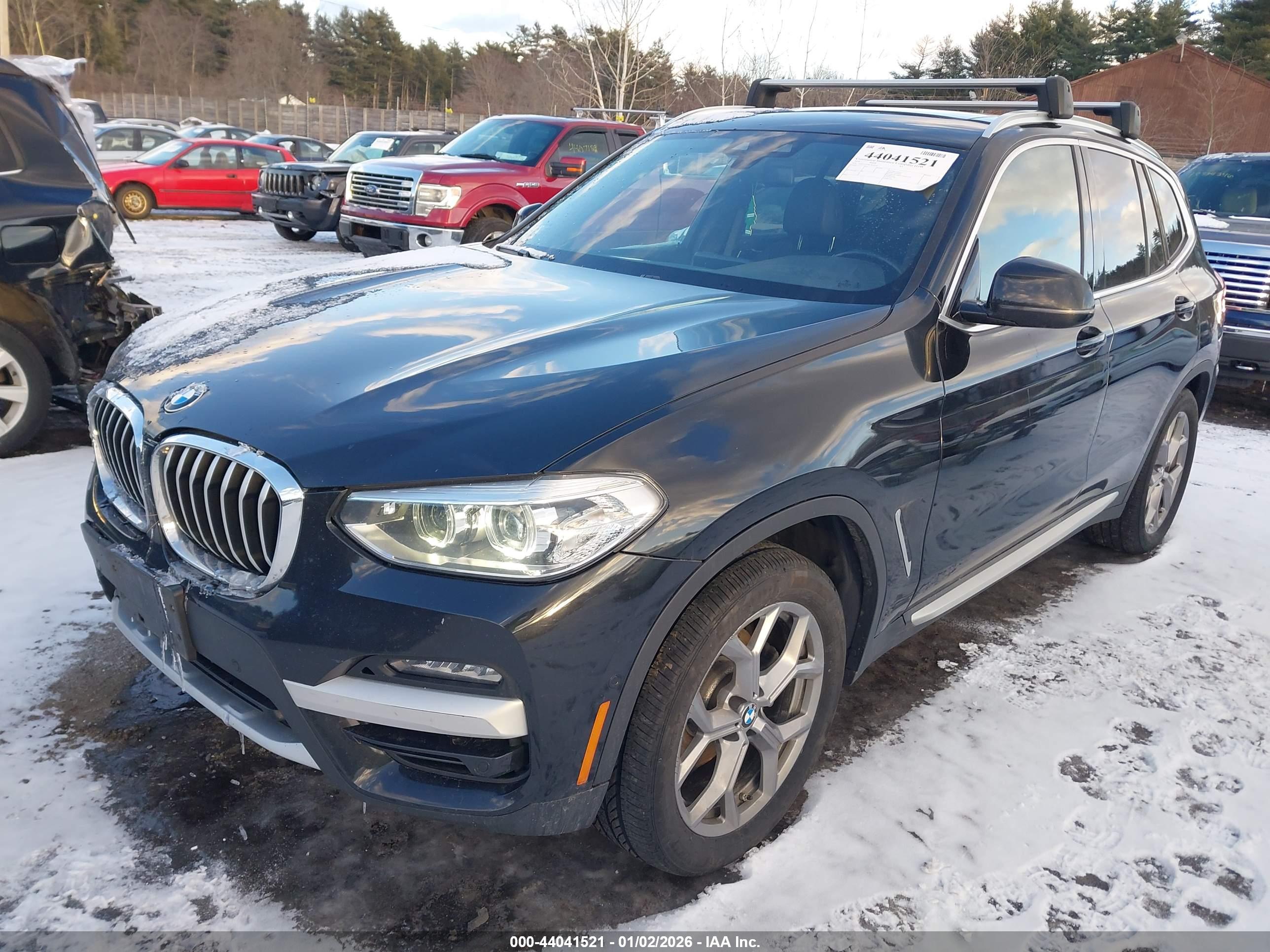 BMW X3 image 2