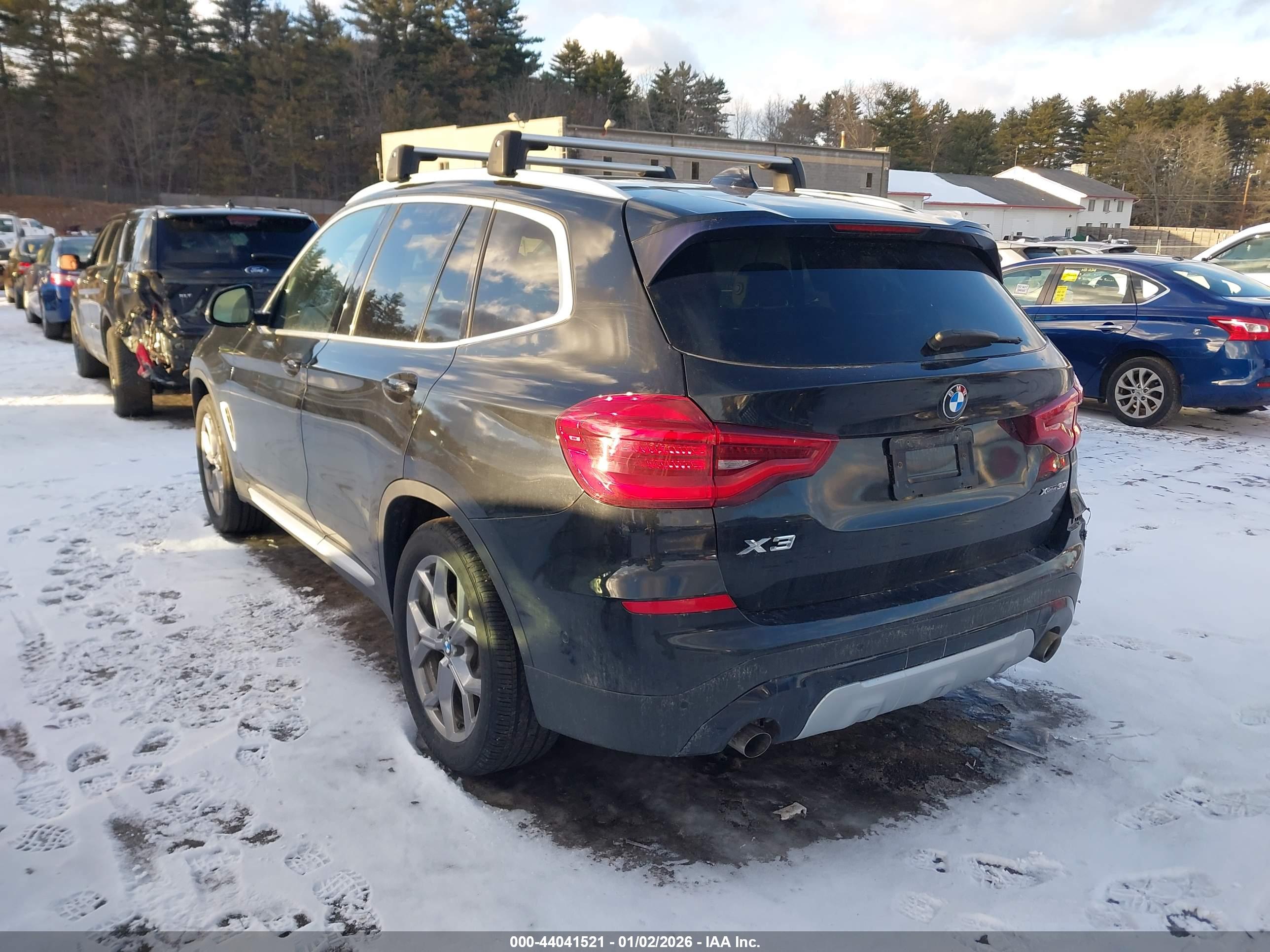 BMW X3 image 3
