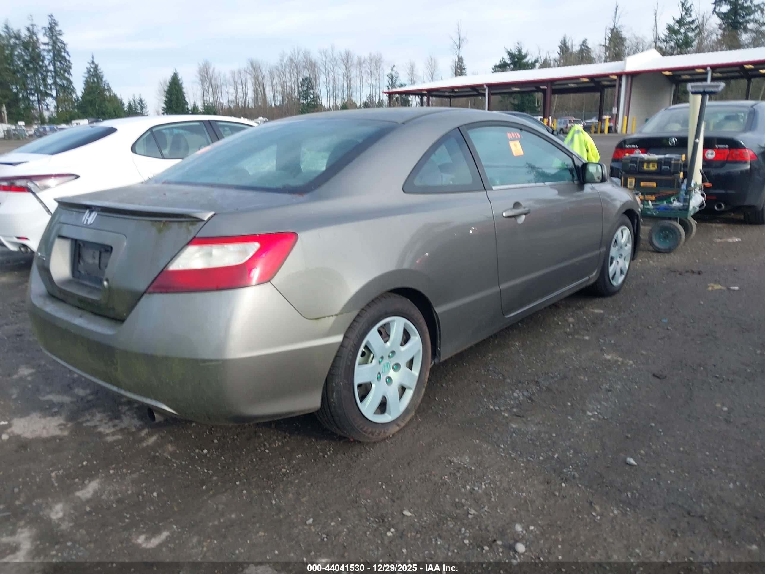 HONDA CIVIC image 4