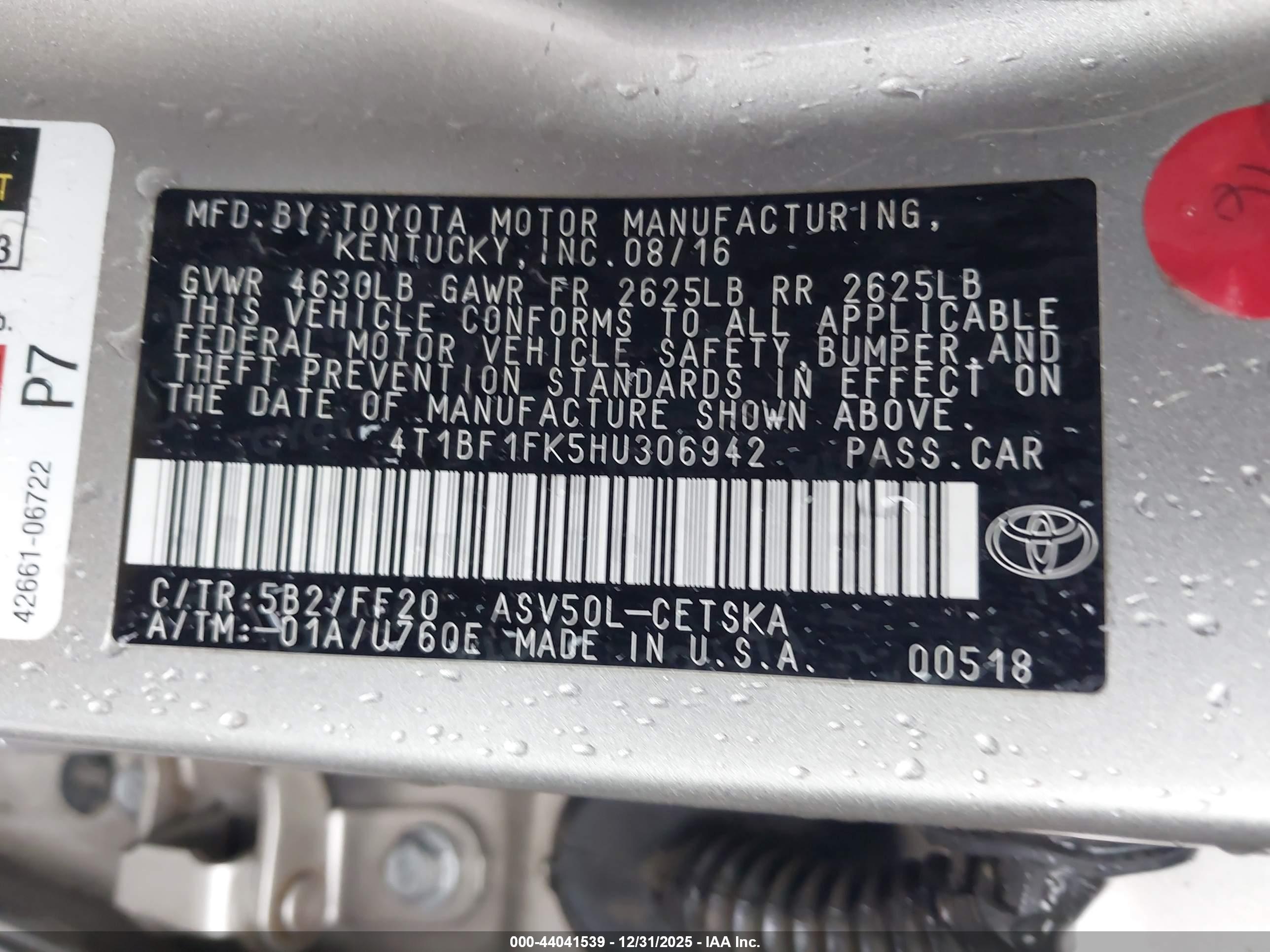 TOYOTA CAMRY image 9