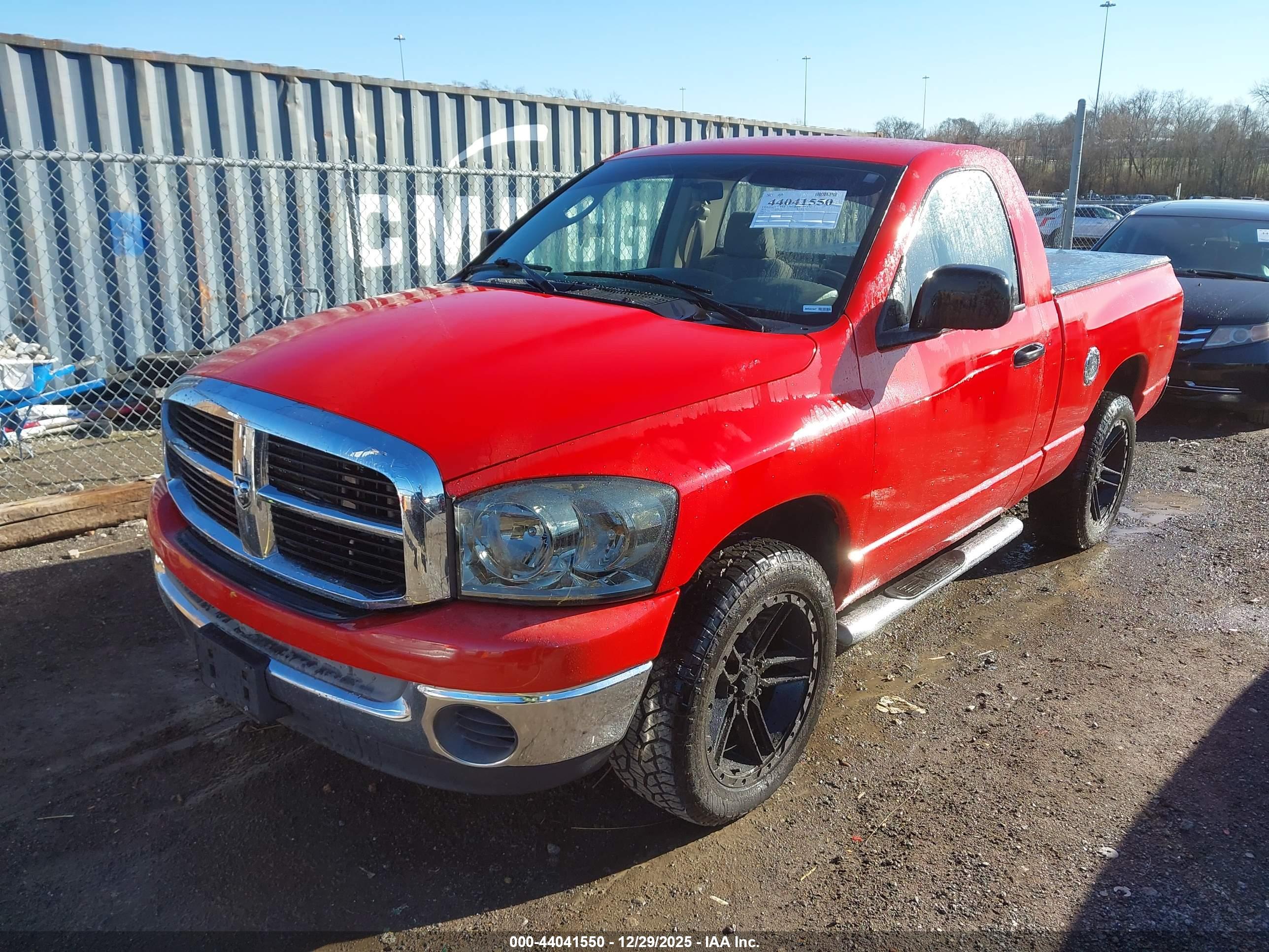 DODGE RAM image 2