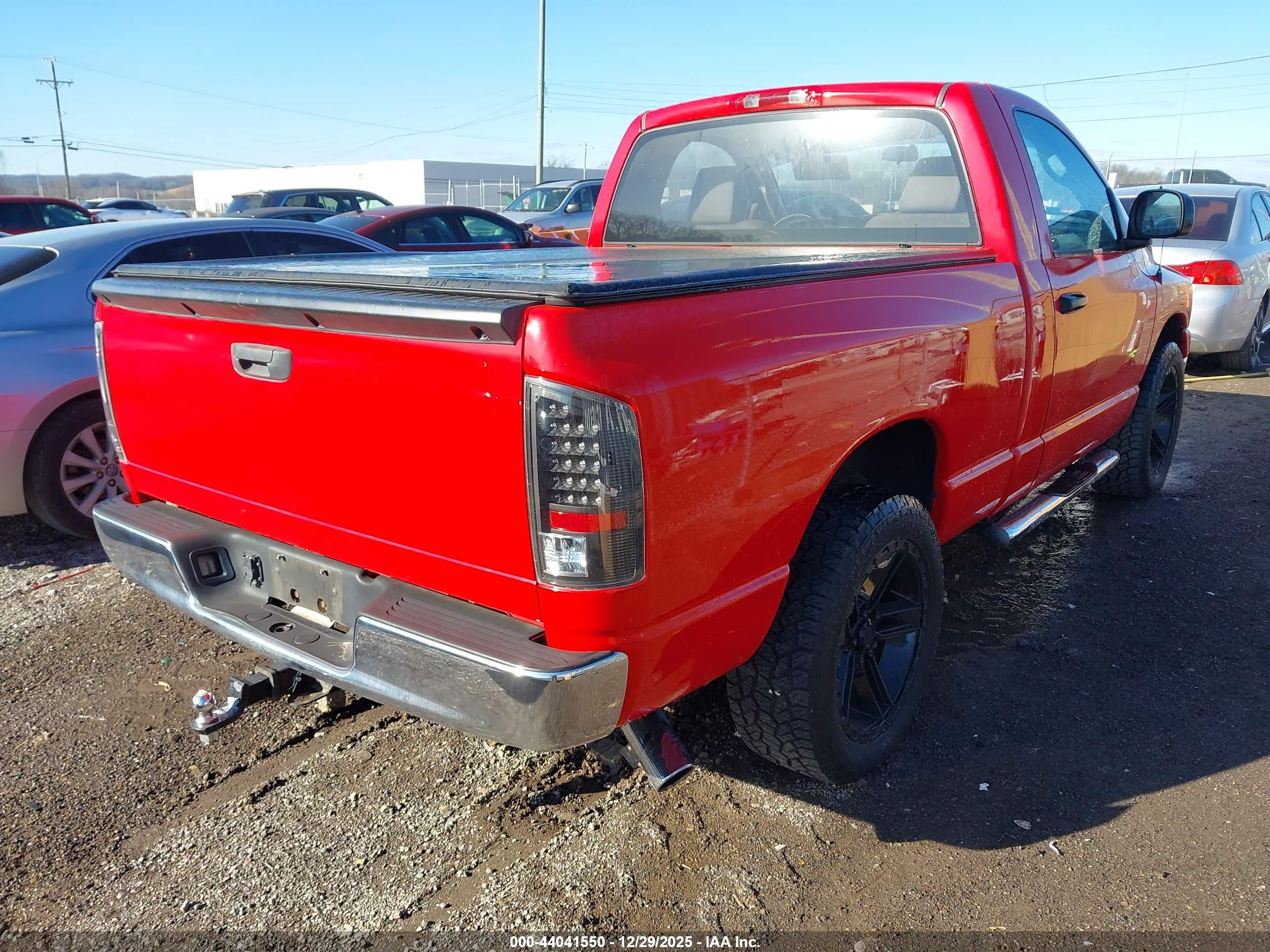 DODGE RAM image 4