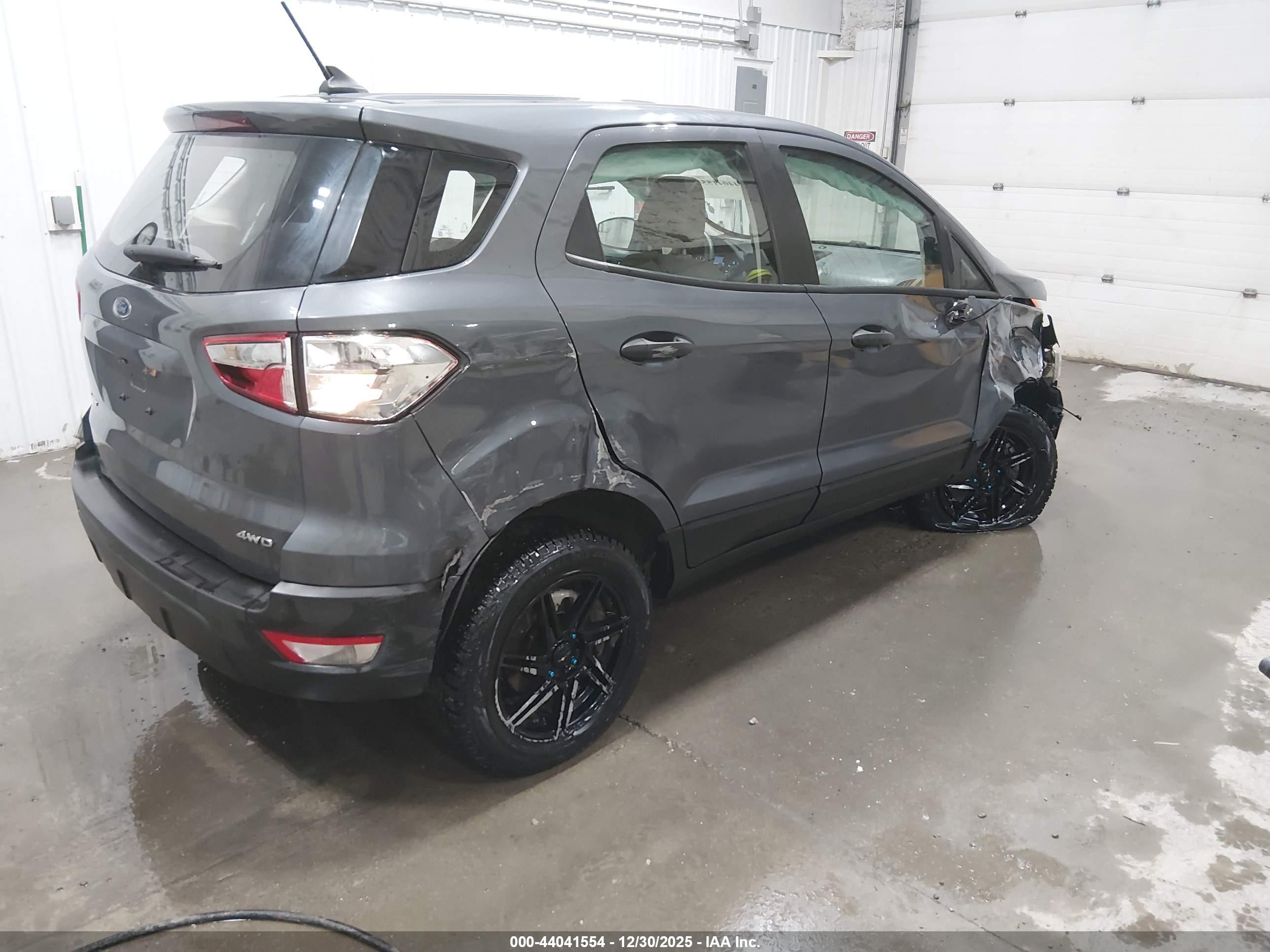 FORD ECOSPORT image 4