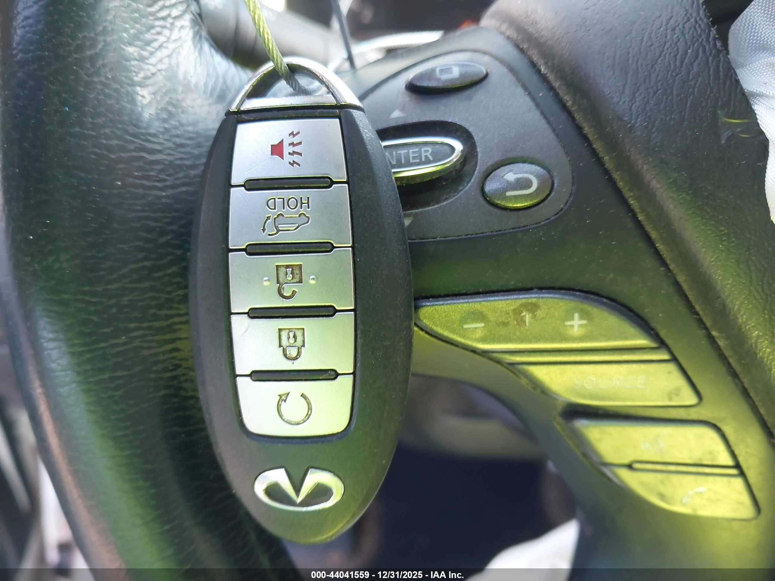 INFINITI QX60 image 11