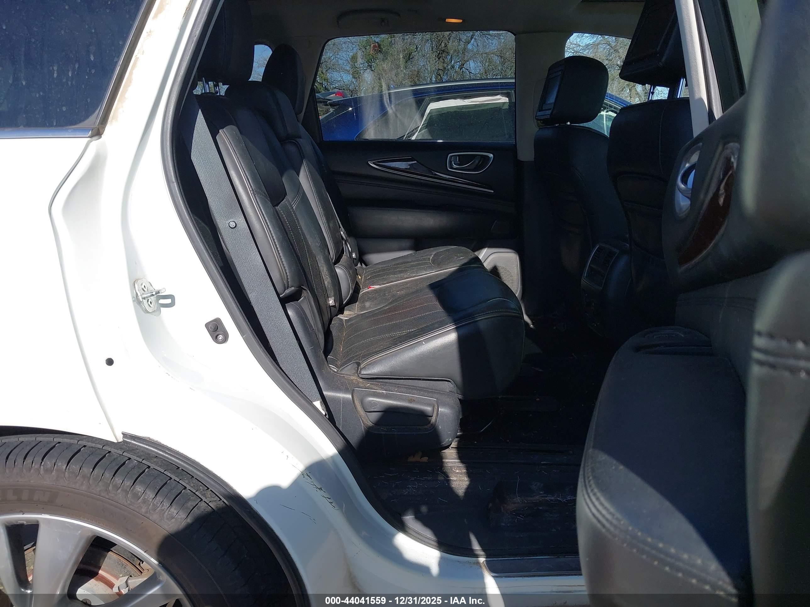 INFINITI QX60 image 8